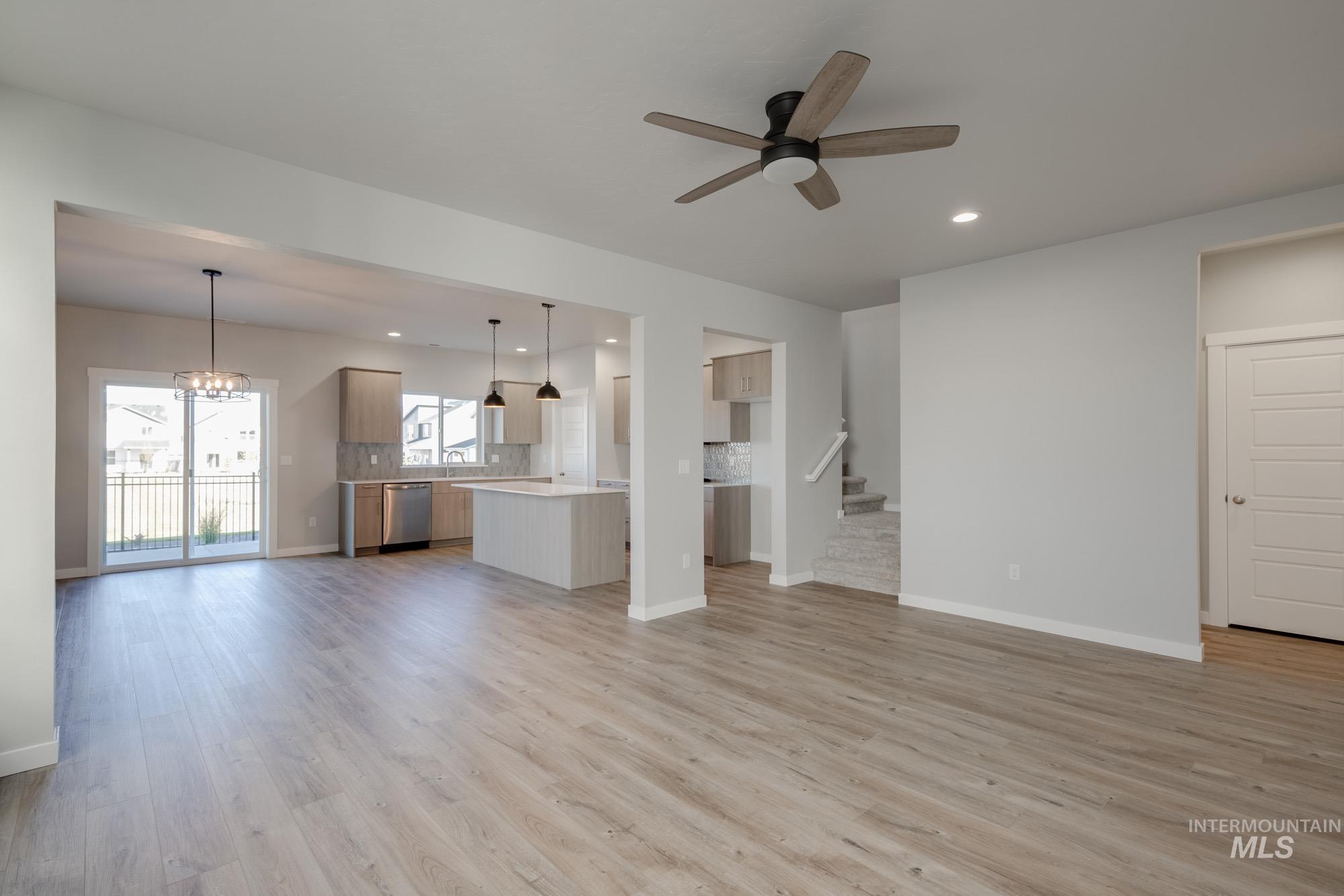 4226 E Hillsong St Property Photo 11