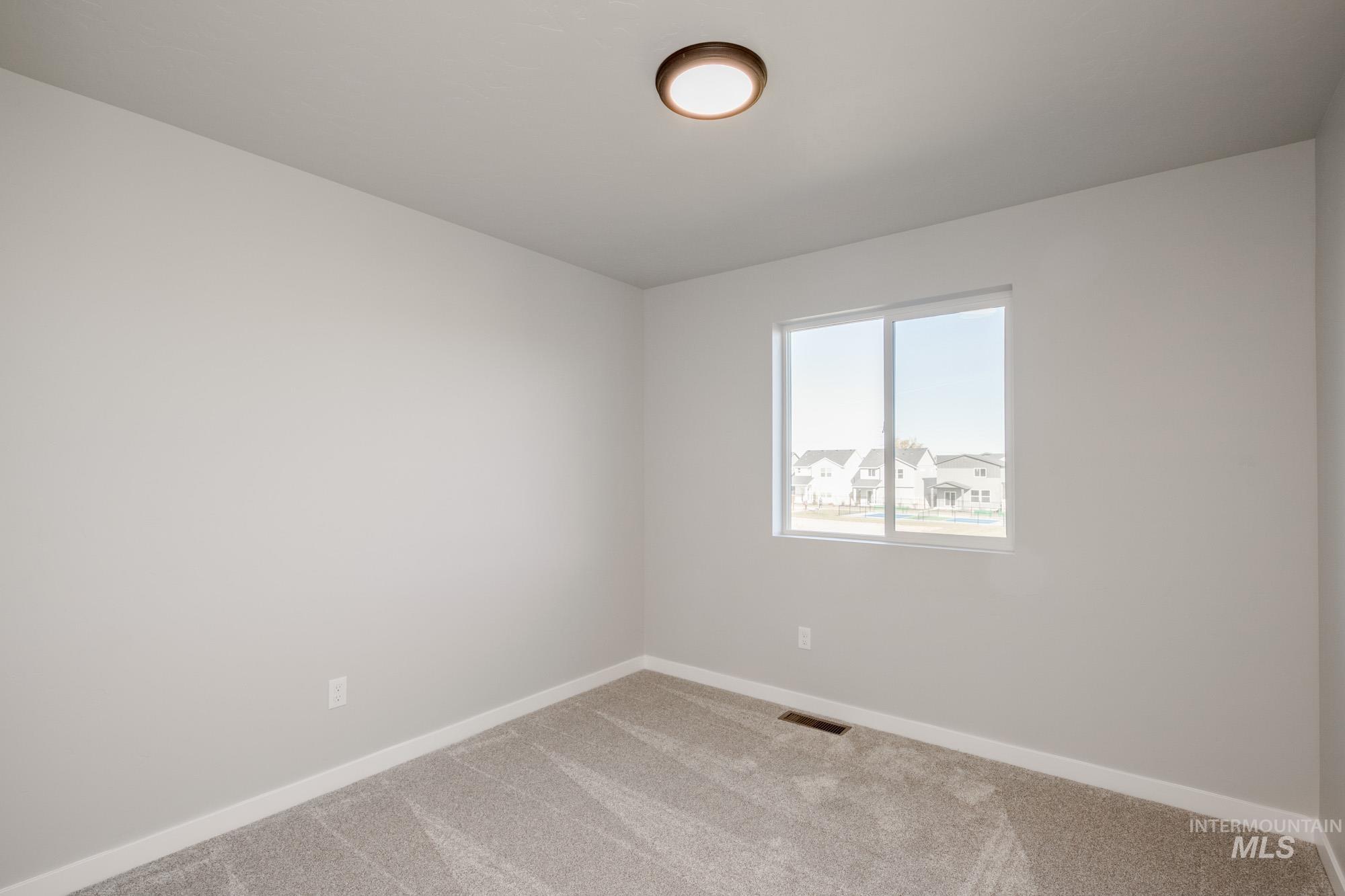 4226 E Hillsong St Property Photo 16