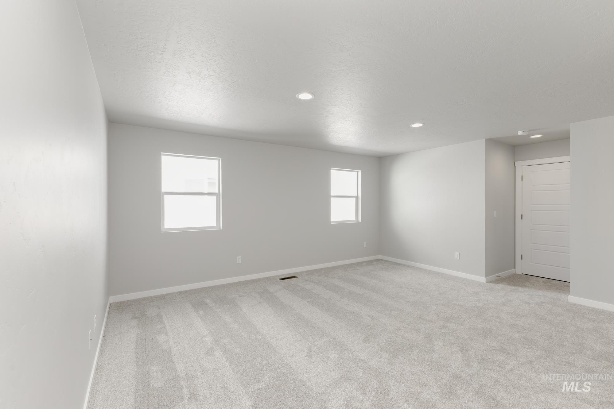 5058 S Amorita Ave Property Photo 16