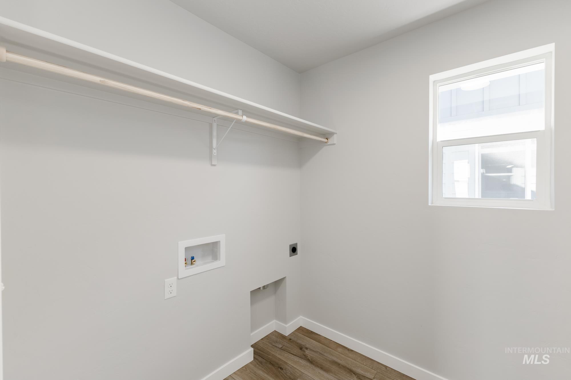 5058 S Amorita Ave Property Photo 19