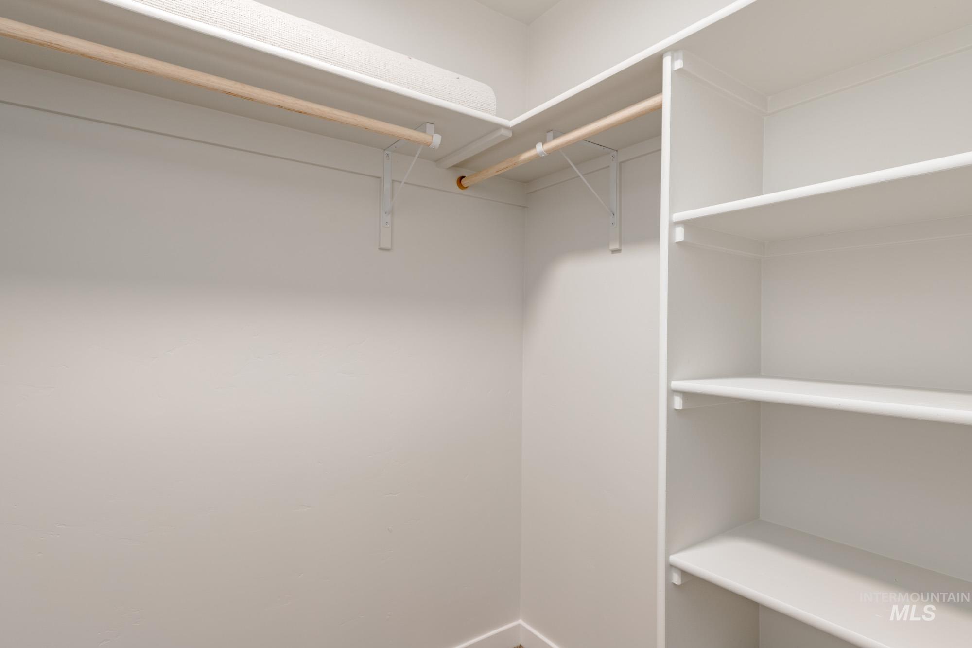 5034 S Amorita Ave Property Photo 16