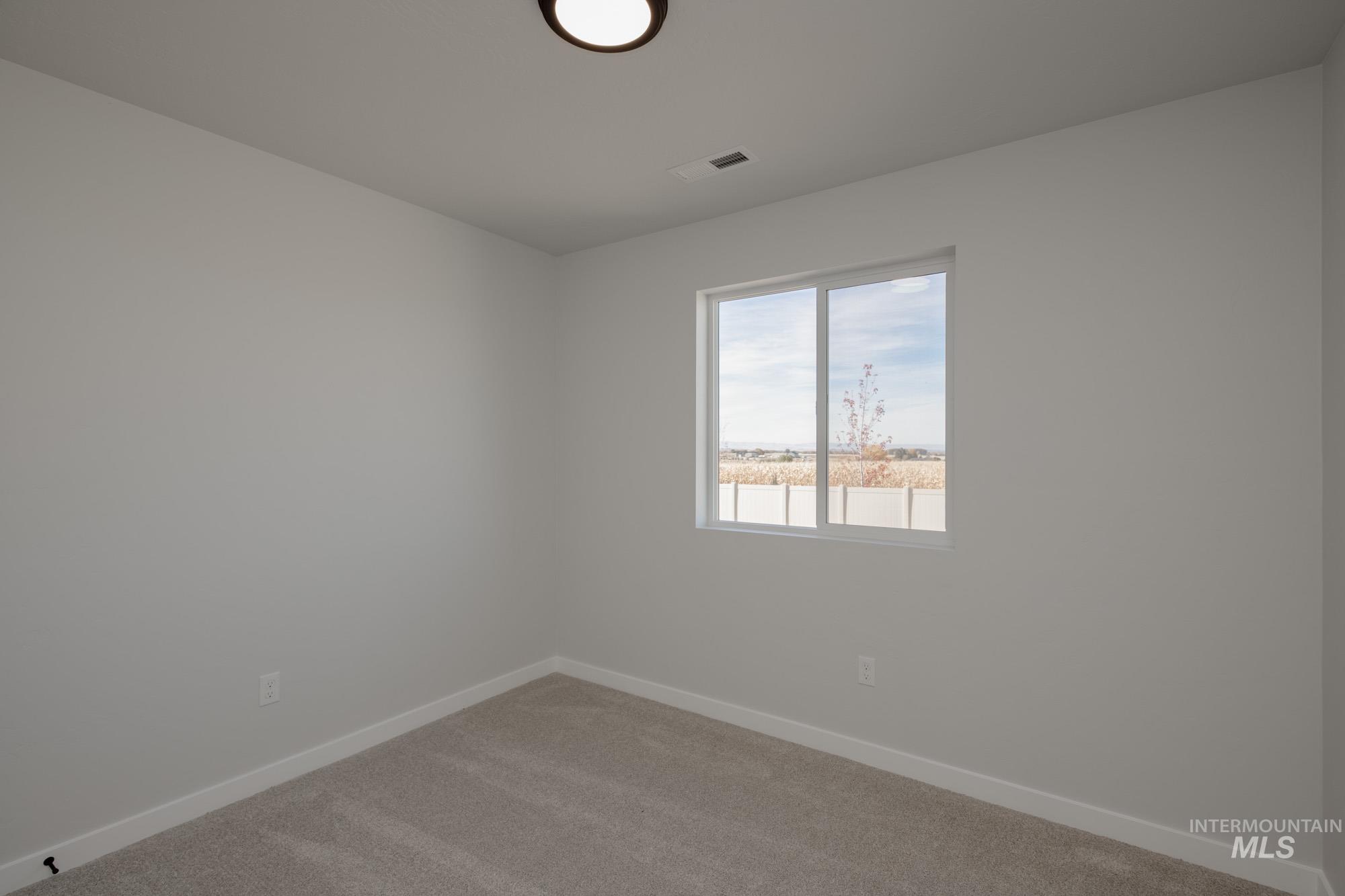 7031 S Old Farm Ave Property Photo 14