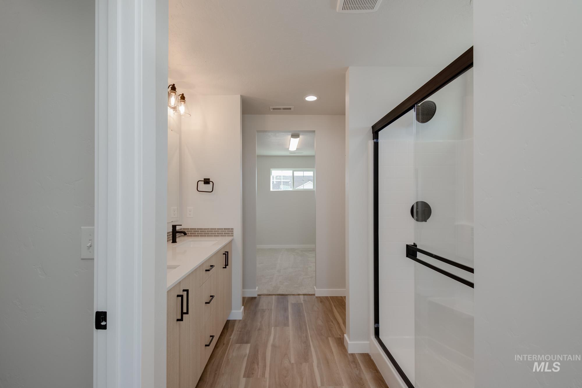 7031 S Old Farm Ave Property Photo 22