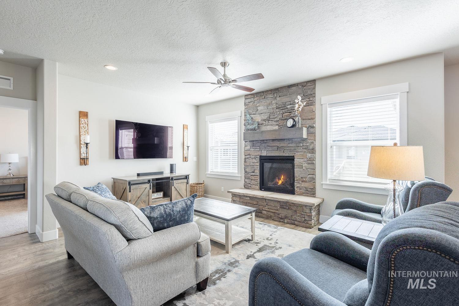 11065 White River St Property Photo 5