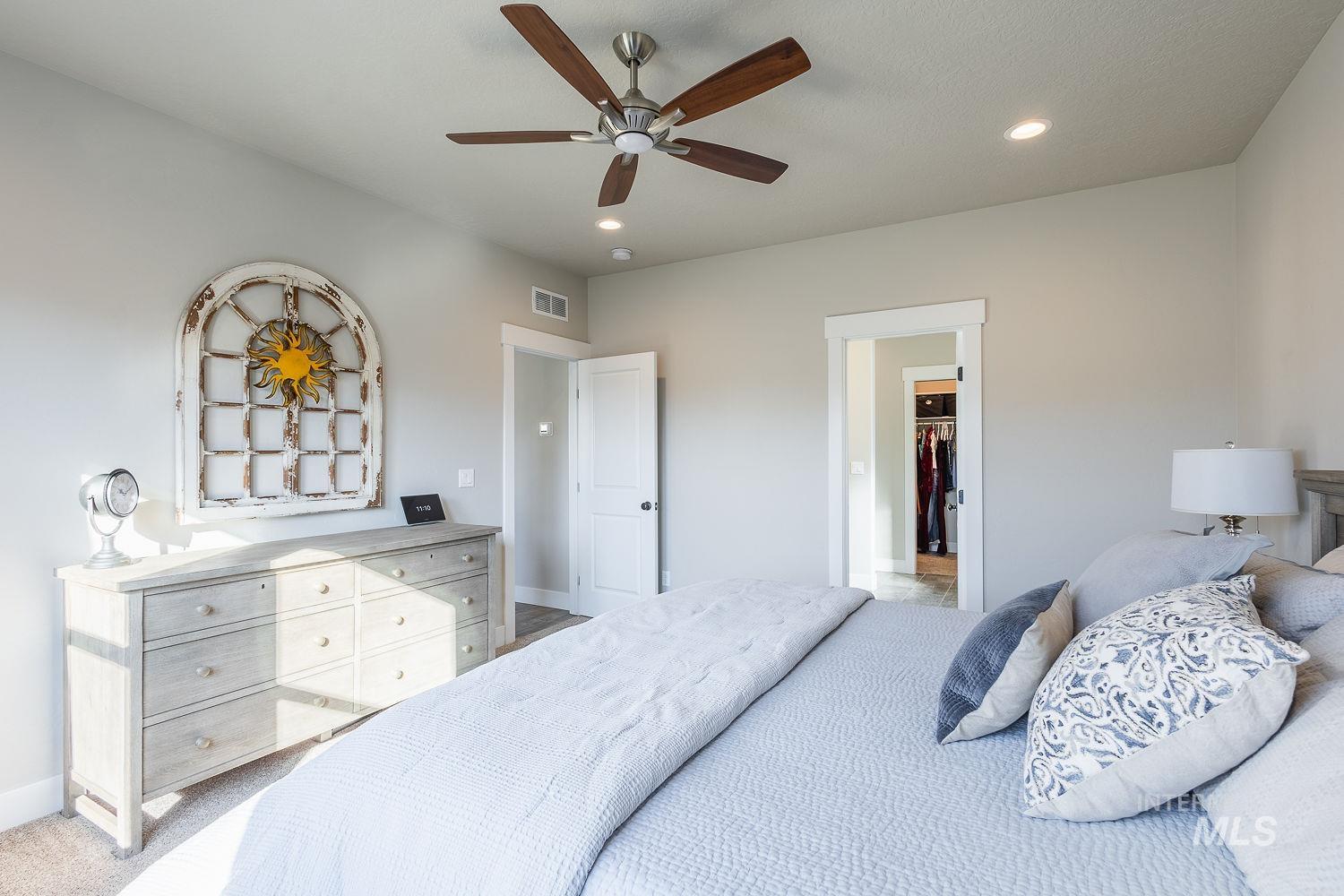 11065 White River St Property Photo 14