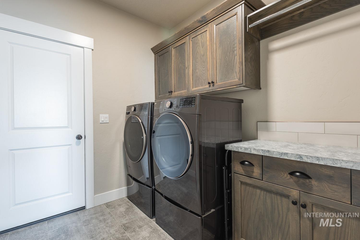 11065 White River St Property Photo 36