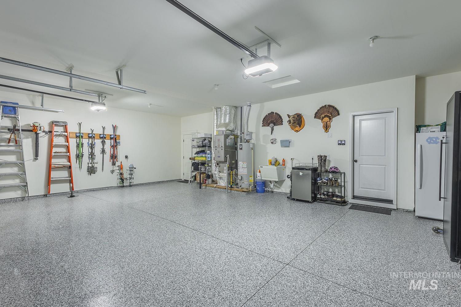 11065 White River St Property Photo 39