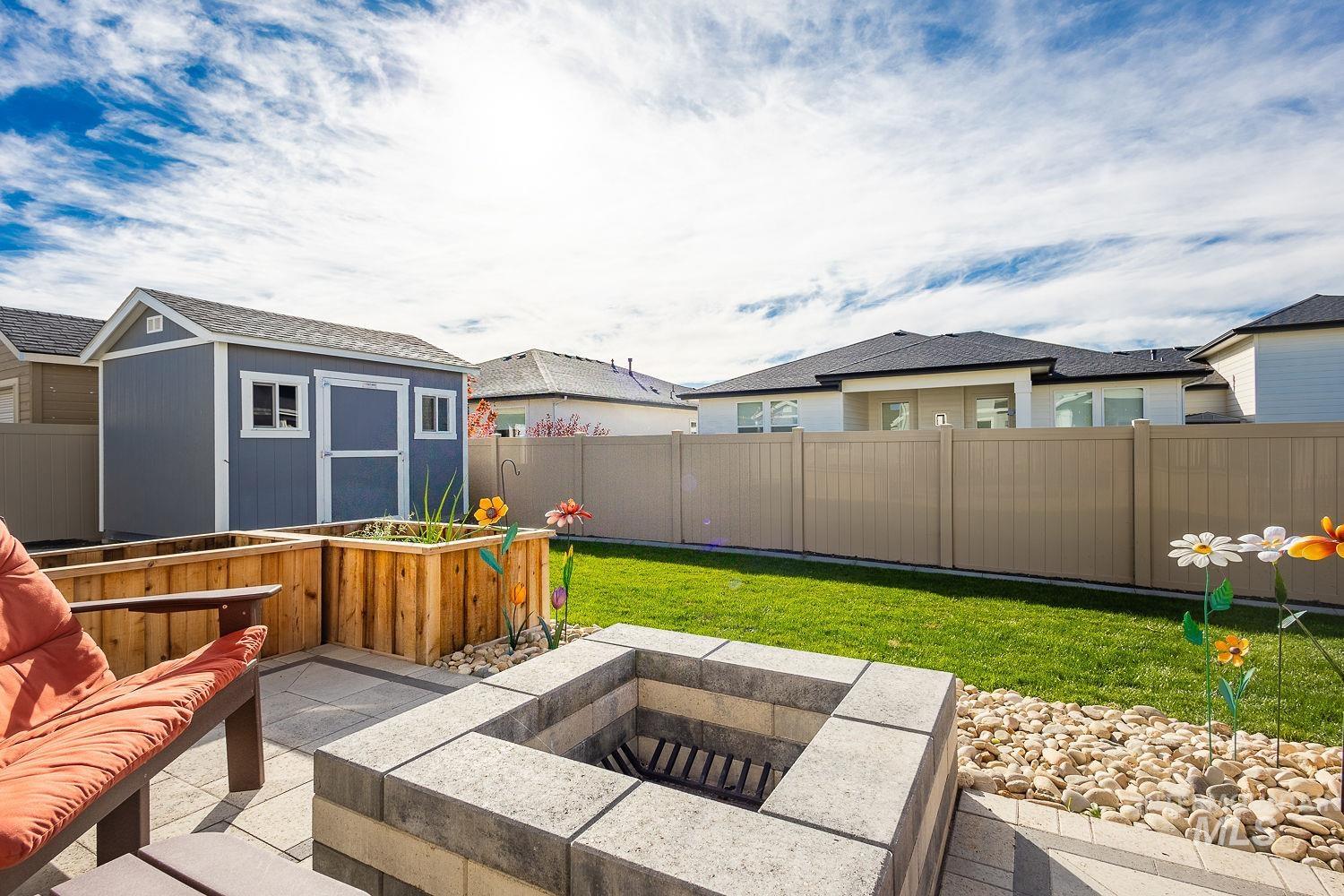 11065 White River St Property Photo 43