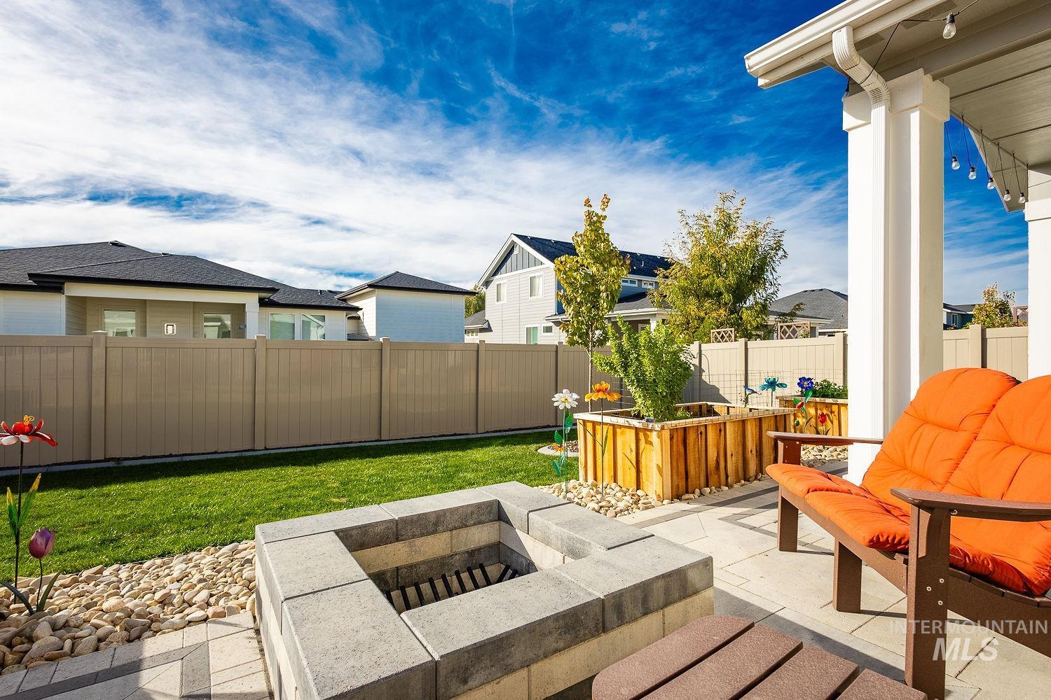 11065 White River St Property Photo 44