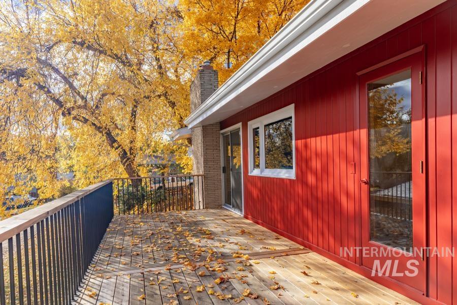 912 Lewis Property Photo 29