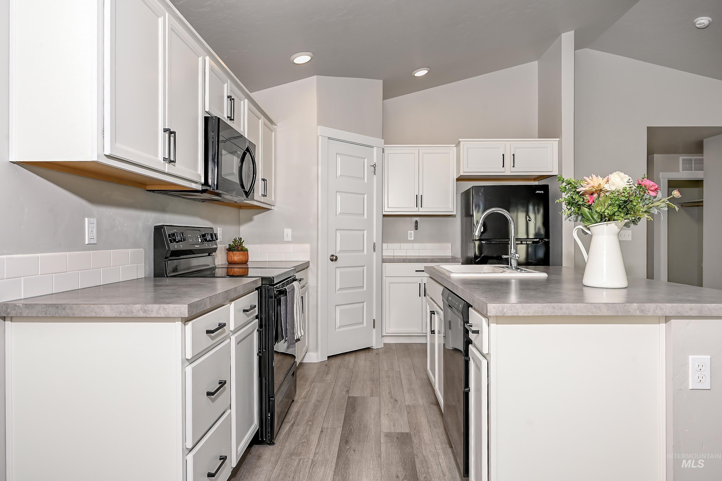 5160 W Lesina St Property Photo 19