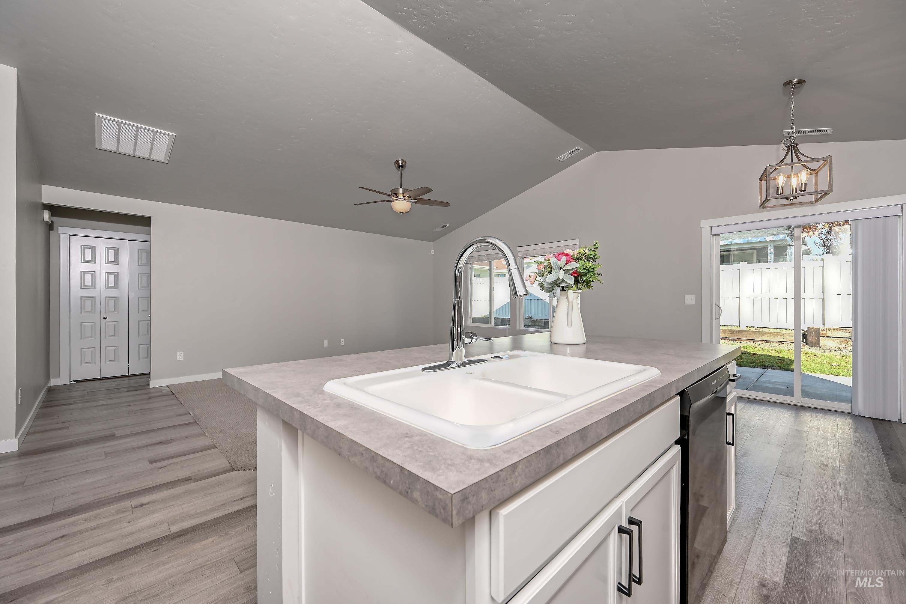 5160 W Lesina St Property Photo 21