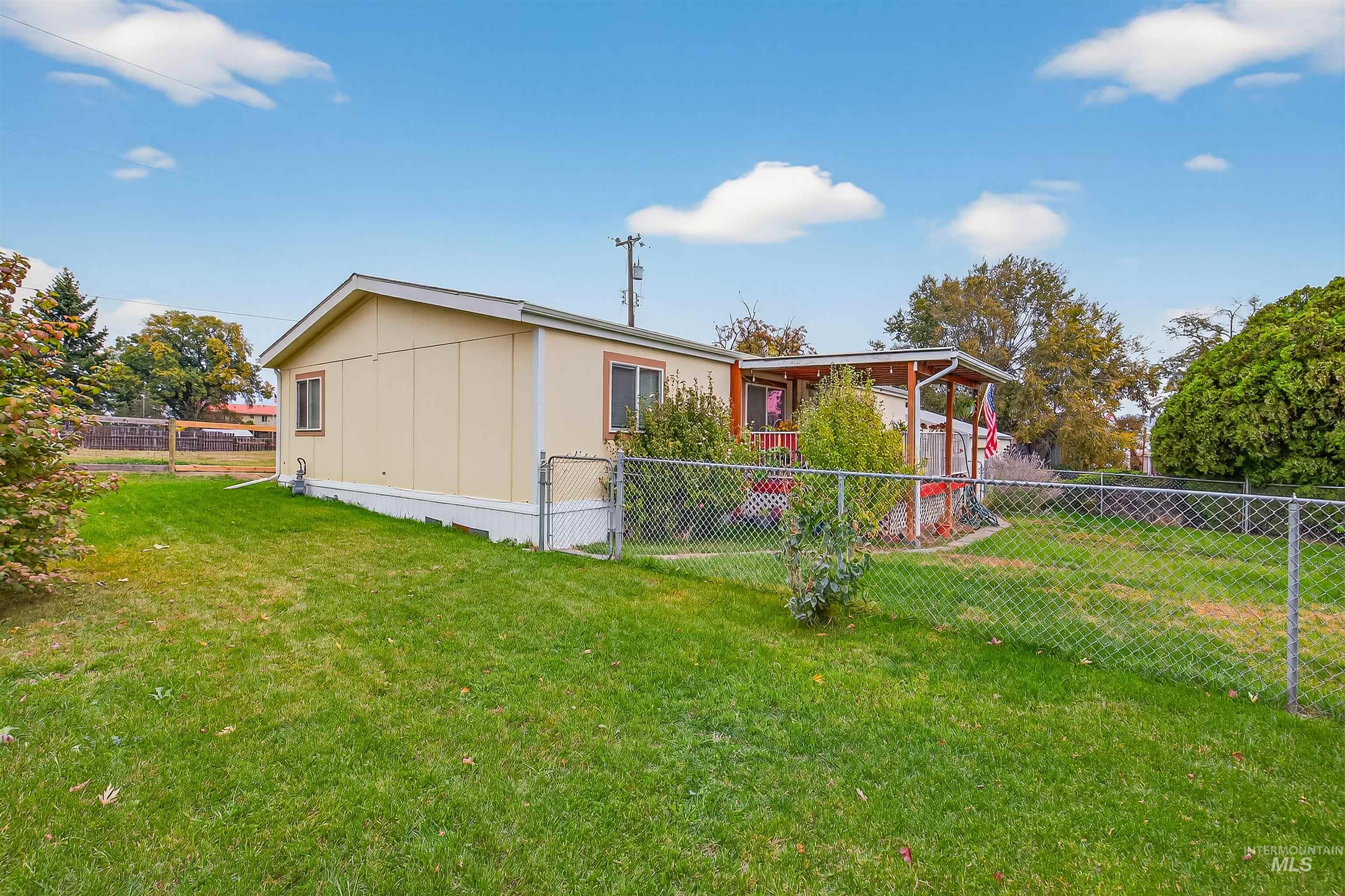 1042 Bridger Lane Property Photo 11