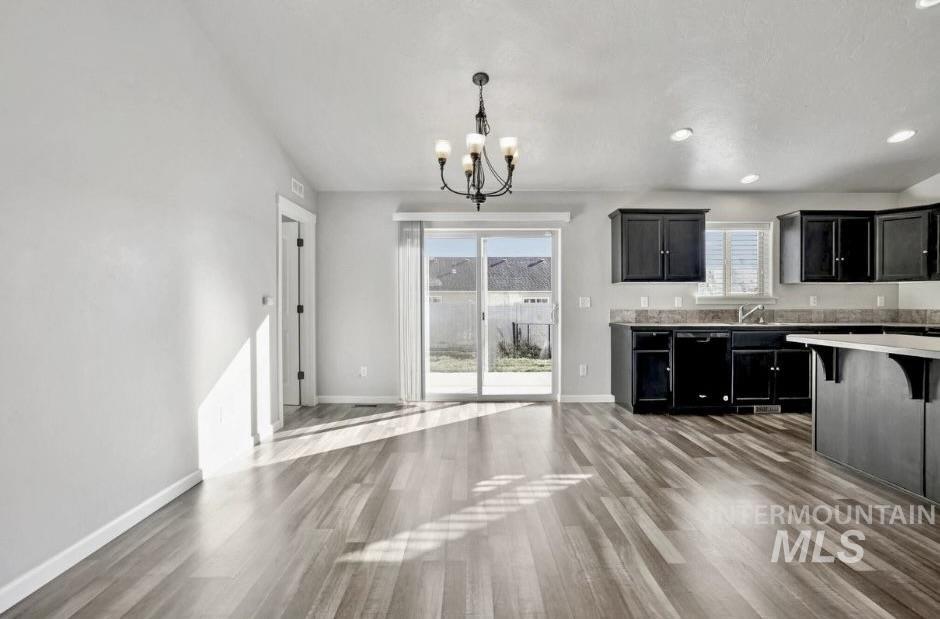 277 Benno Street Property Photo 4