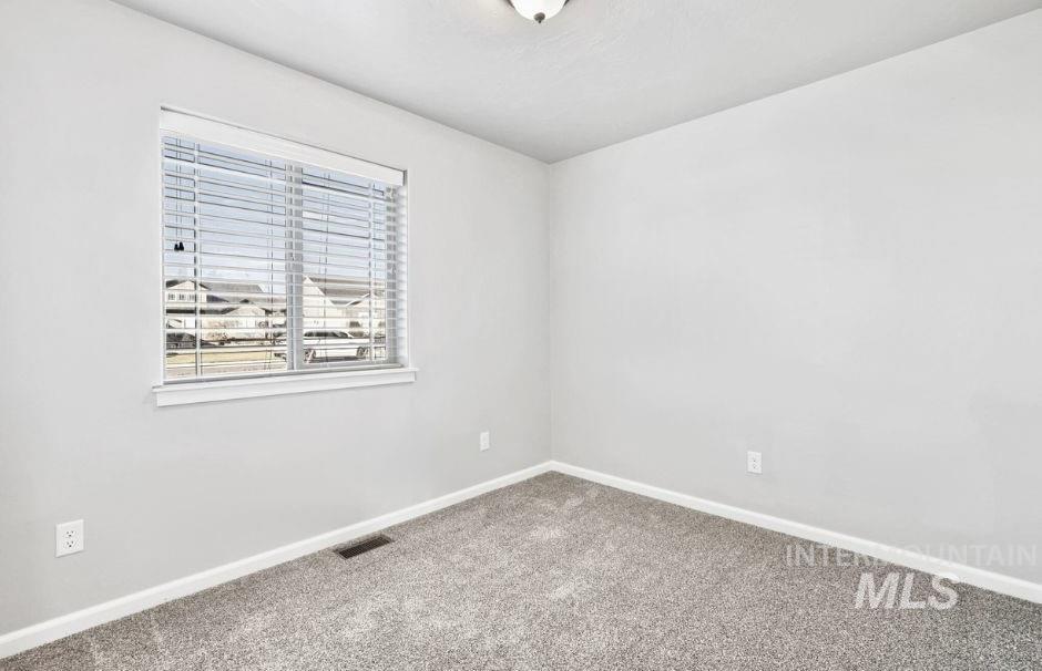 277 Benno Street Property Photo 11