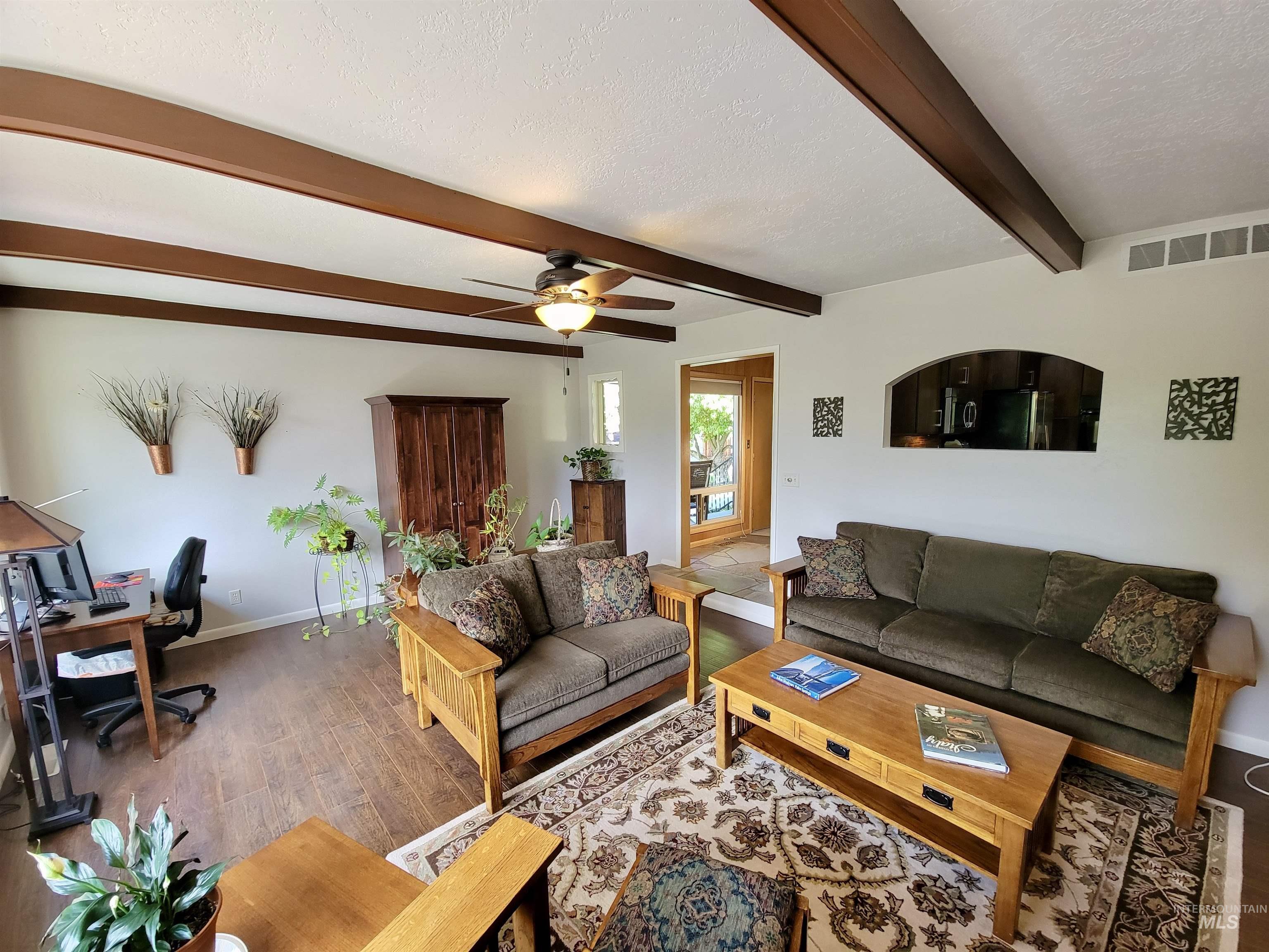 3100 N Ridgeway Property Photo 21