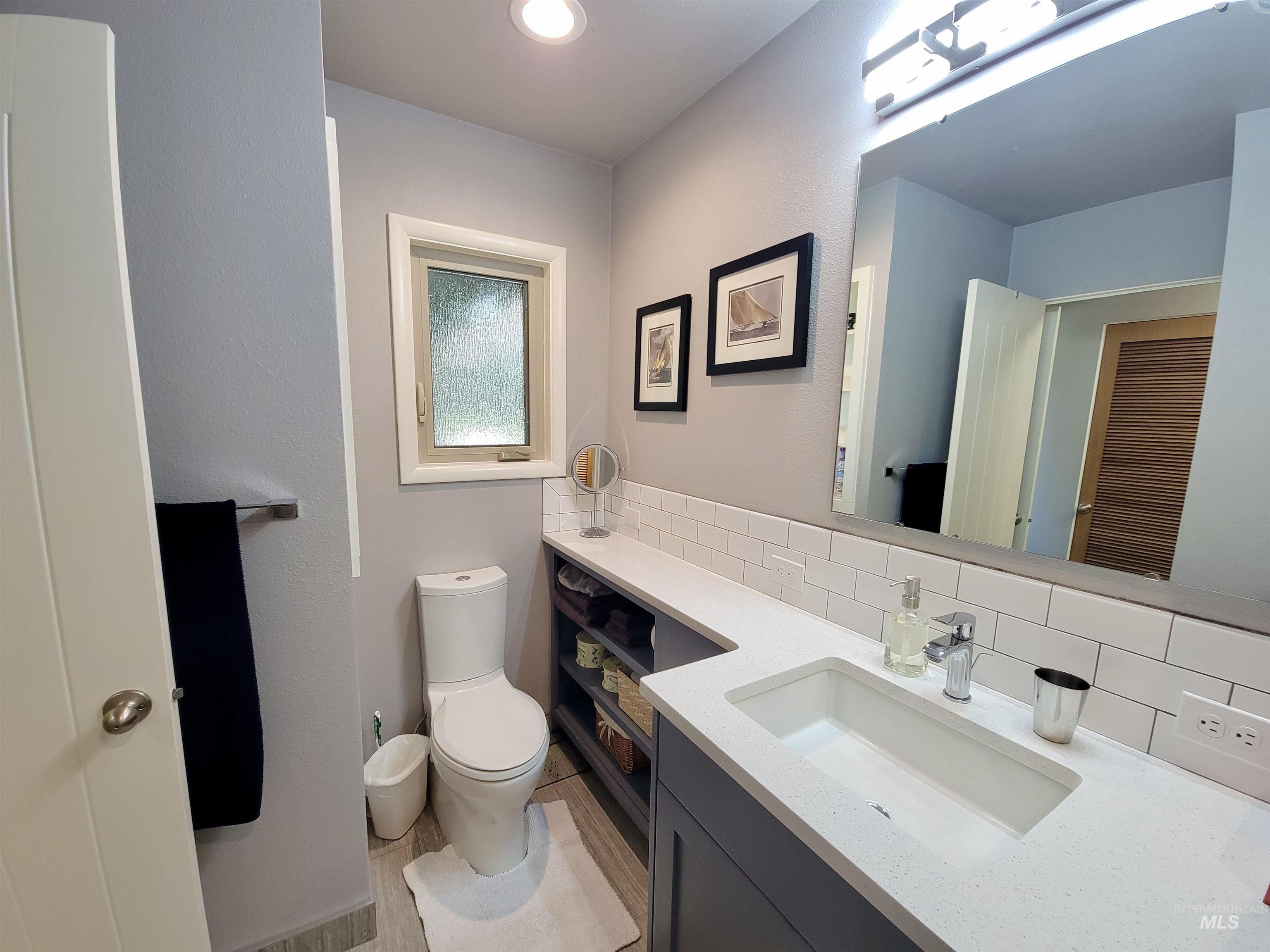 3100 N Ridgeway Property Photo 24