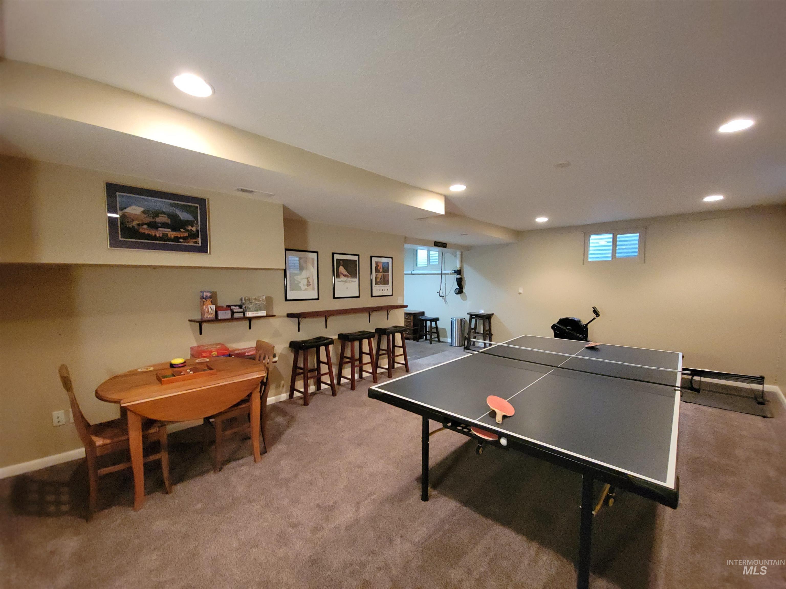 3100 N Ridgeway Property Photo 32