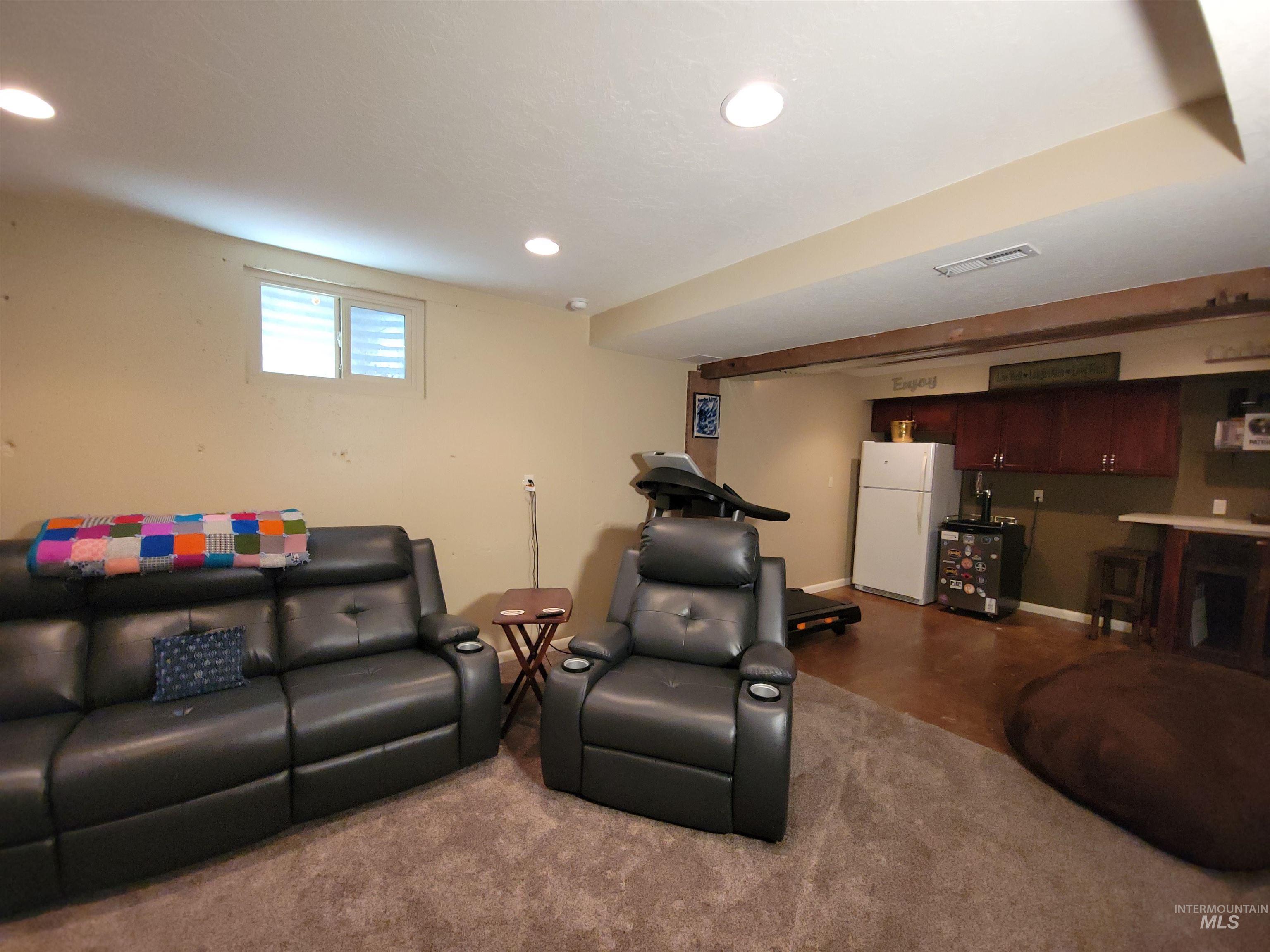 3100 N Ridgeway Property Photo 34