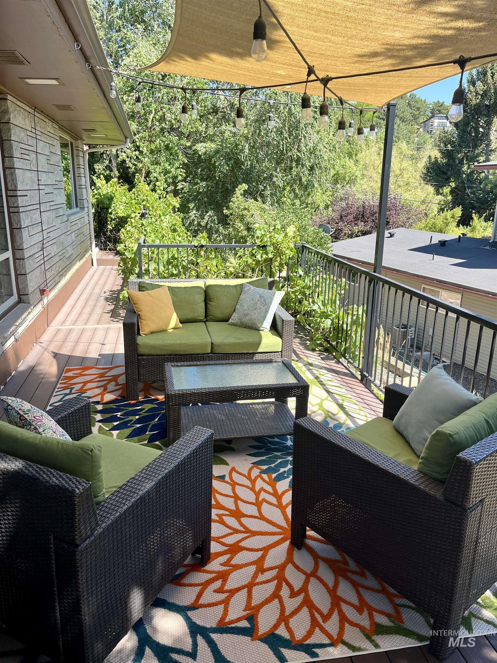 3100 N Ridgeway Property Photo 45