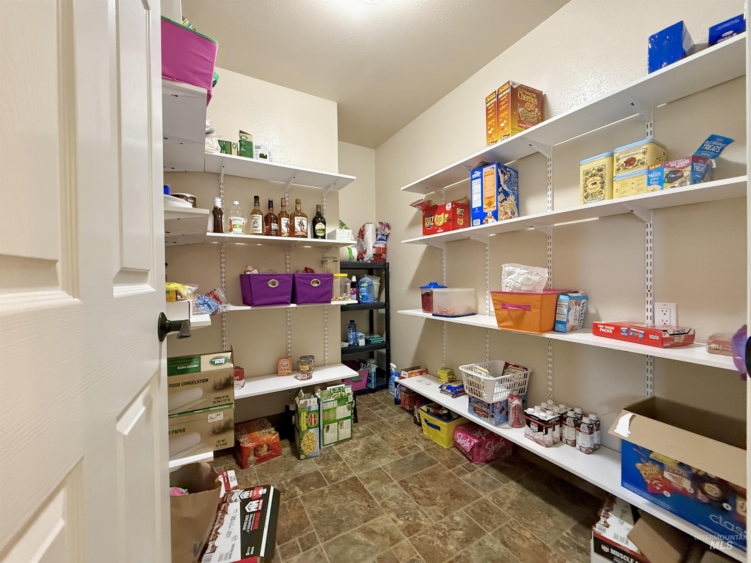 1505 Lewiston St. Property Photo 22