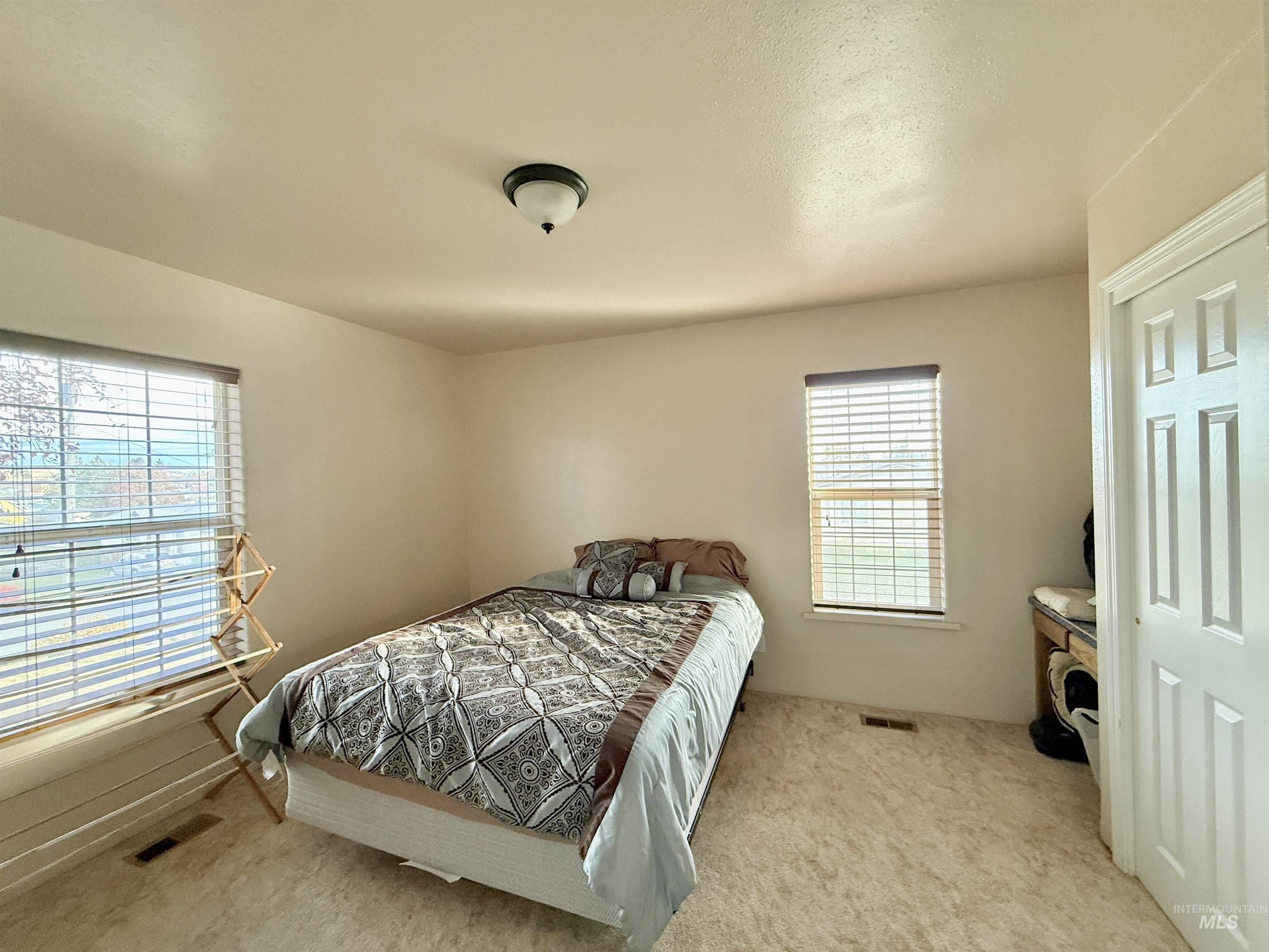 1505 Lewiston St. Property Photo 25