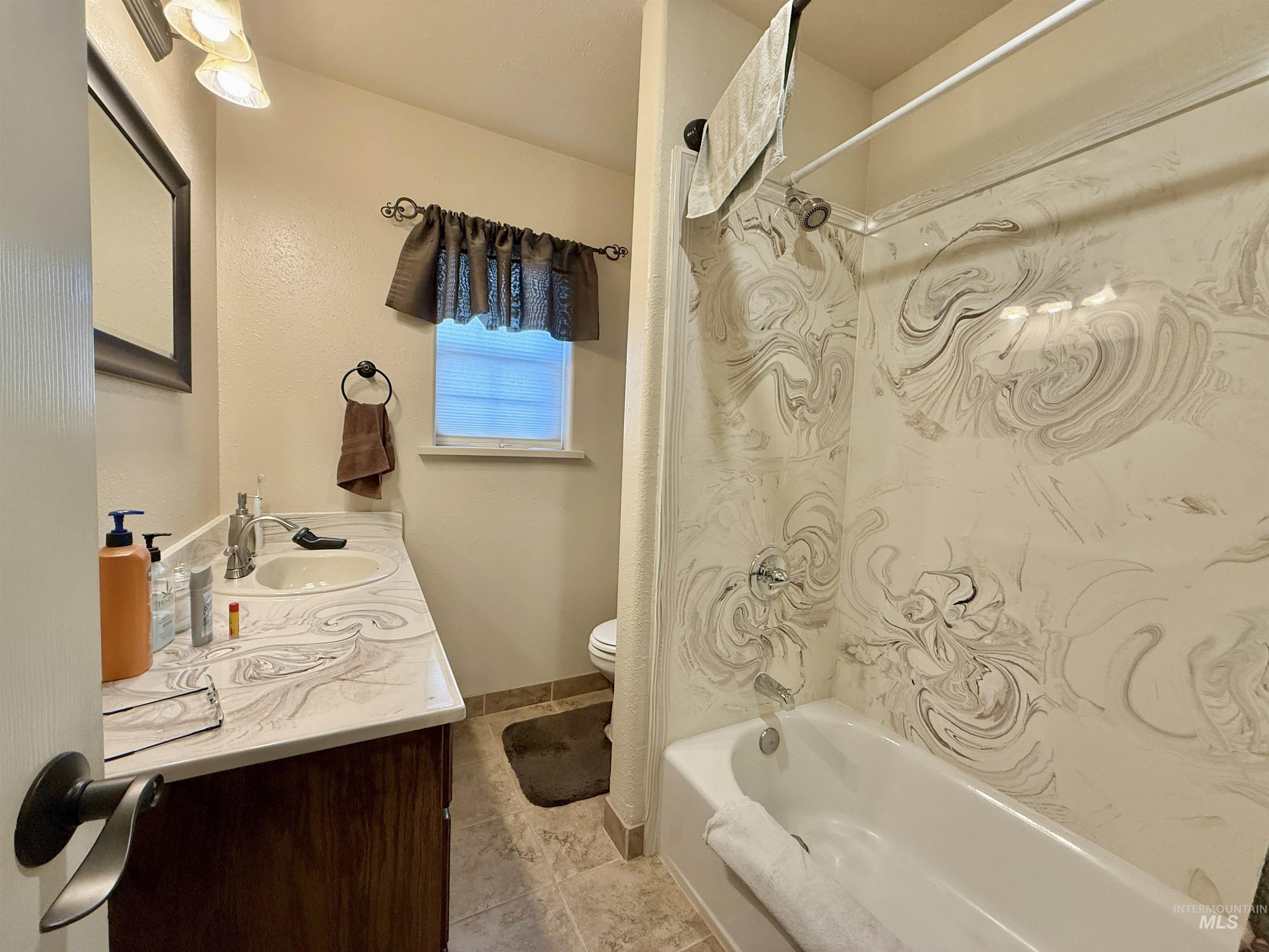 1505 Lewiston St. Property Photo 26