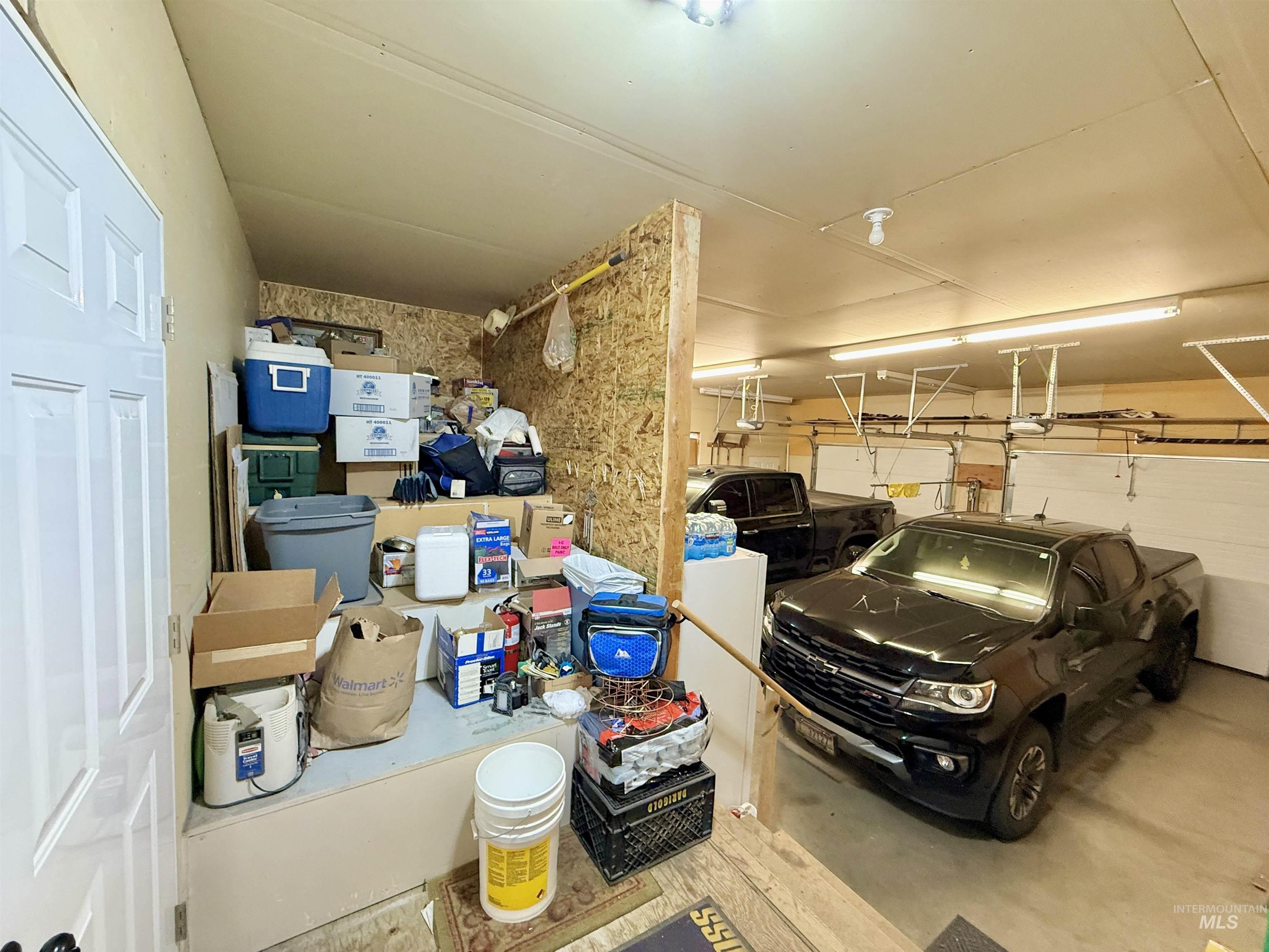 1505 Lewiston St. Property Photo 38