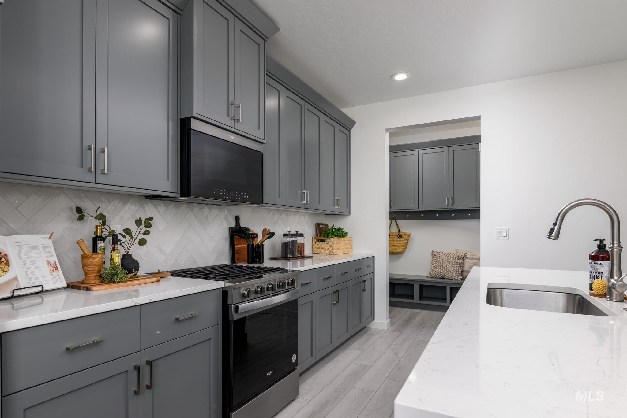 5968 W Snow Currant St Property Photo 5