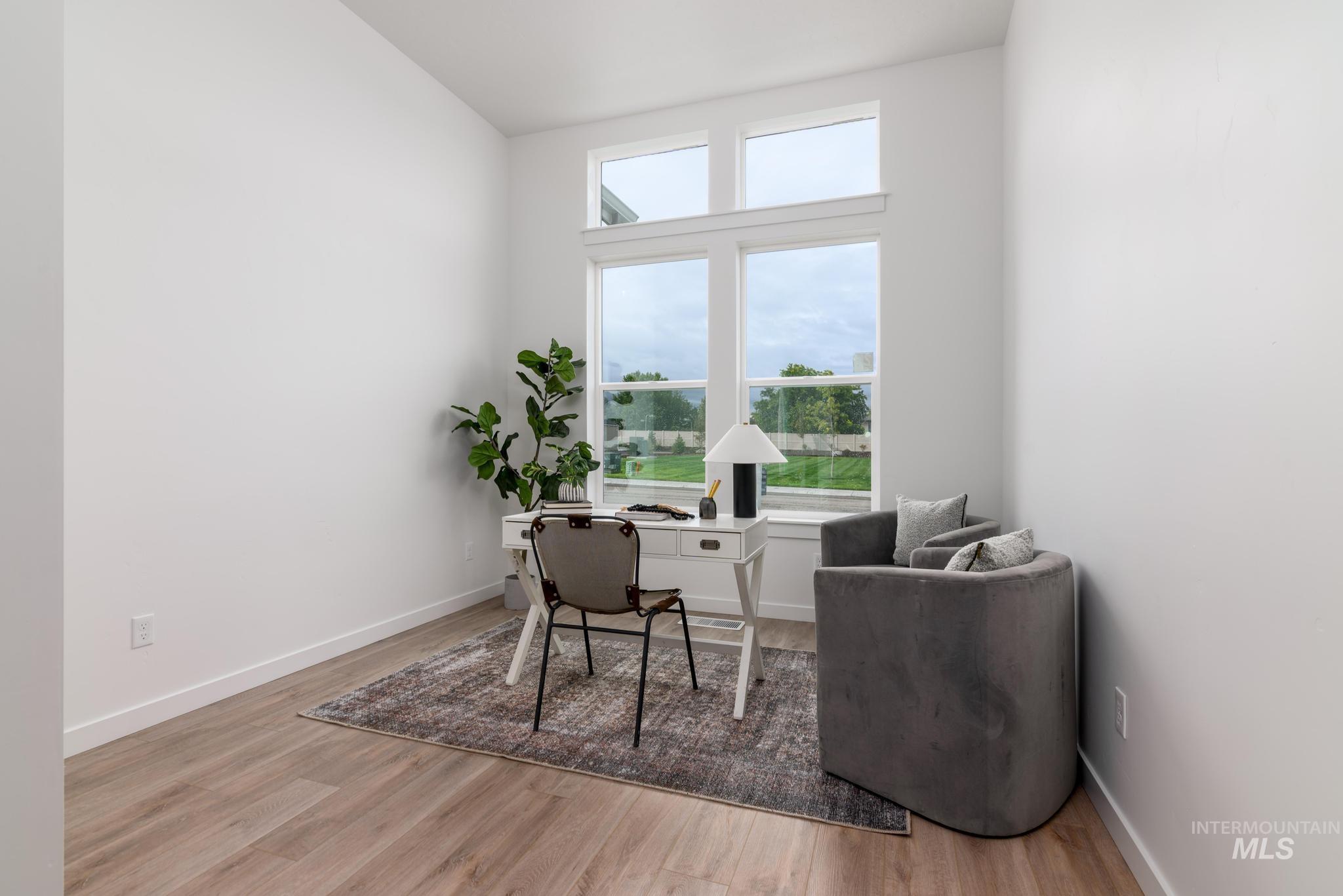 5410 Sparky Ave Property Photo 2