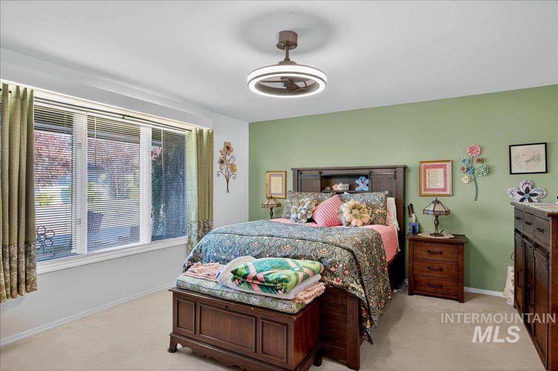 1760 Fairmont Dr Property Photo 9