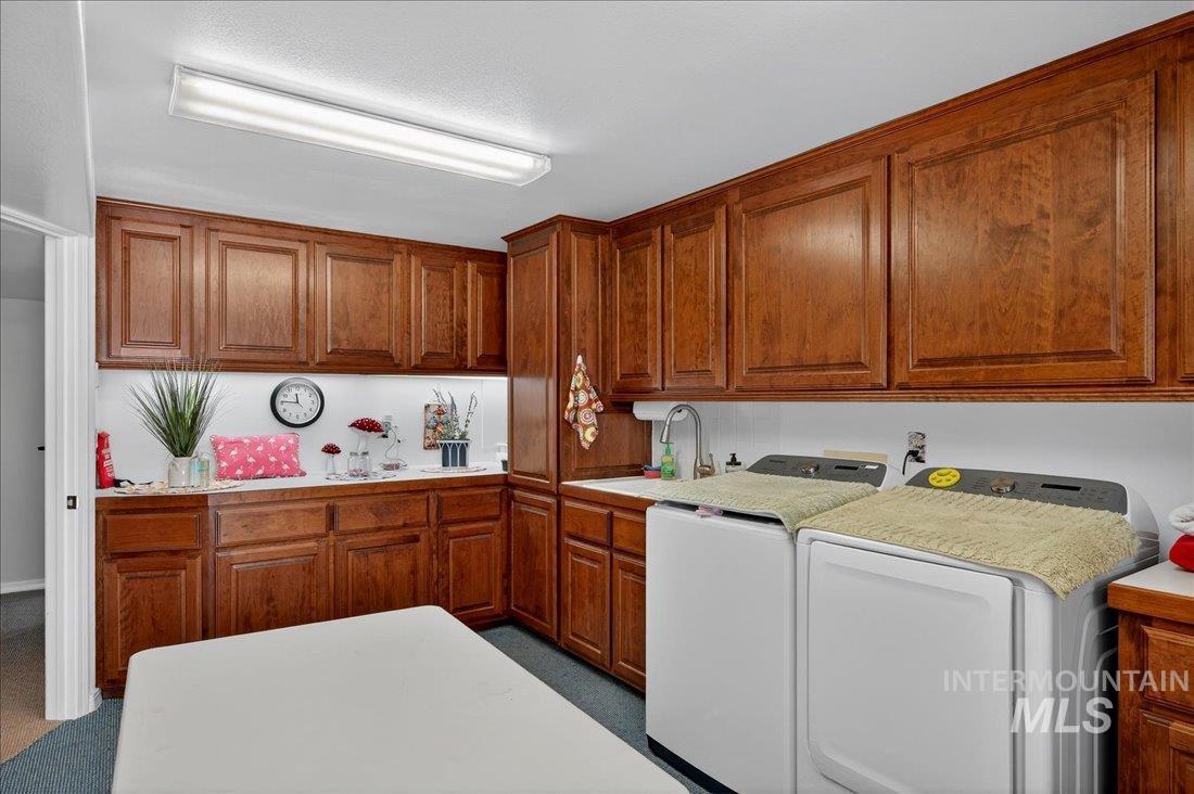 1760 Fairmont Dr Property Photo 28