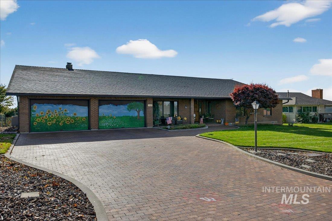 1760 Fairmont Dr Property Photo 50