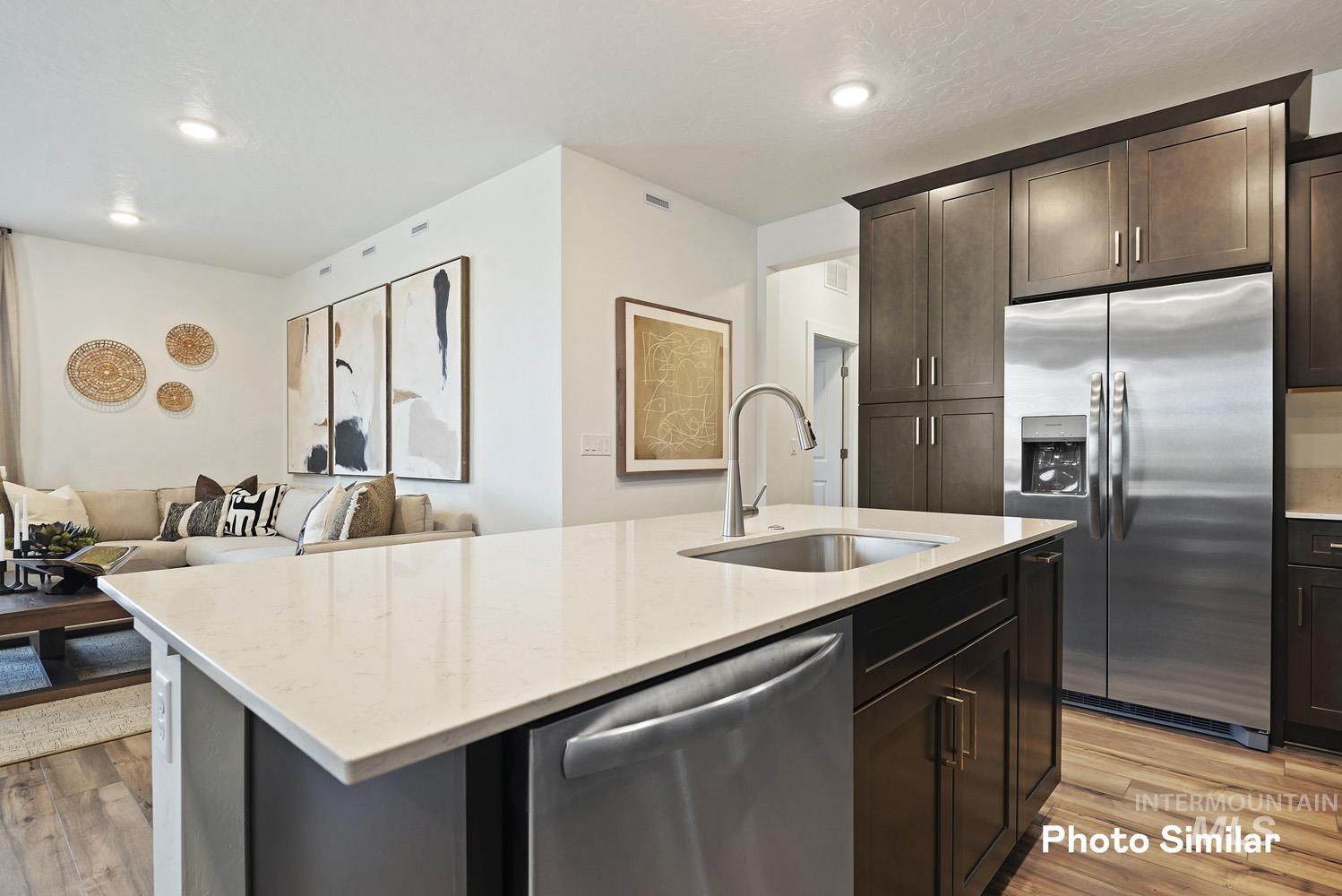 1844 N Big Star Ave Property Photo 10