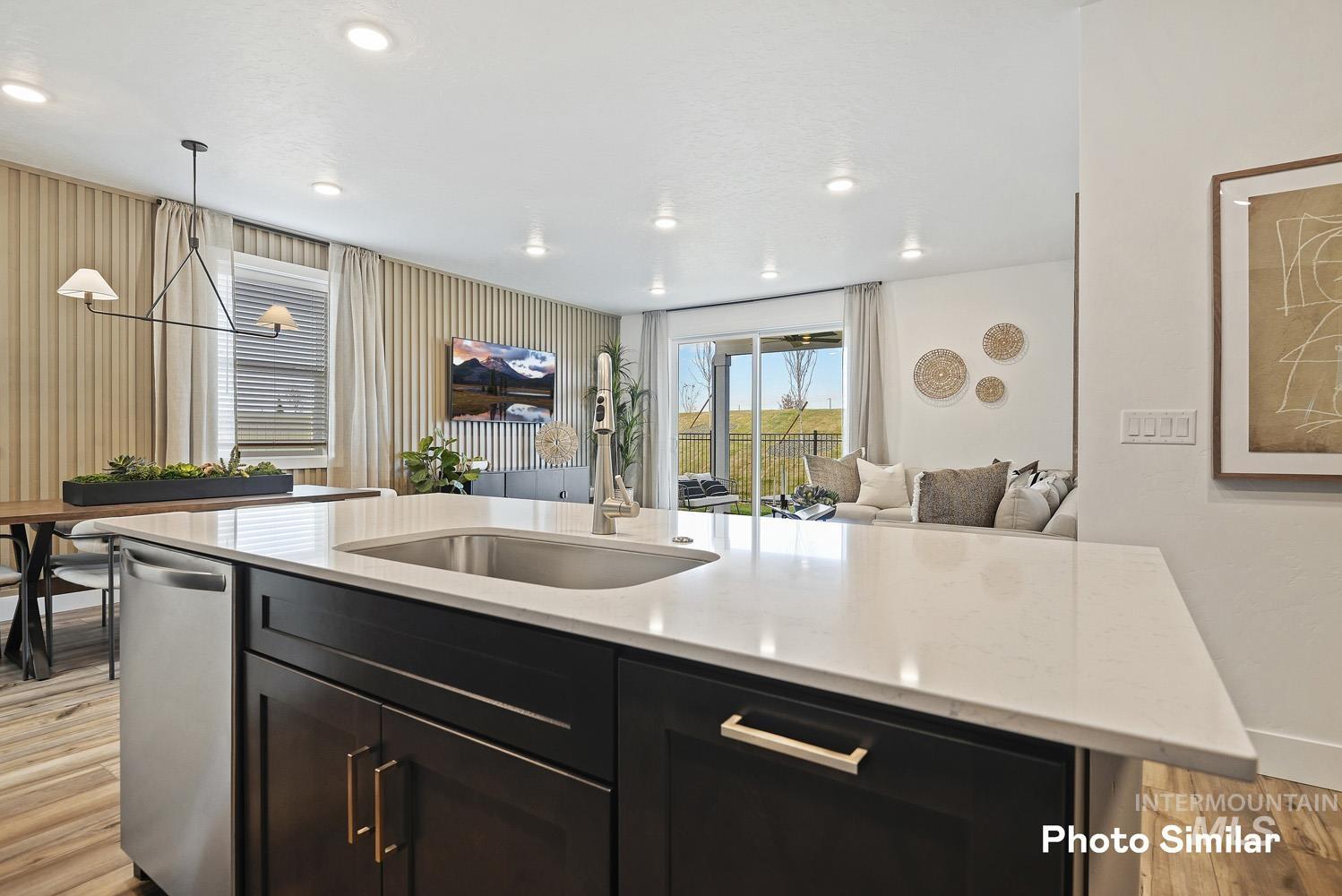 1844 N Big Star Ave Property Photo 11