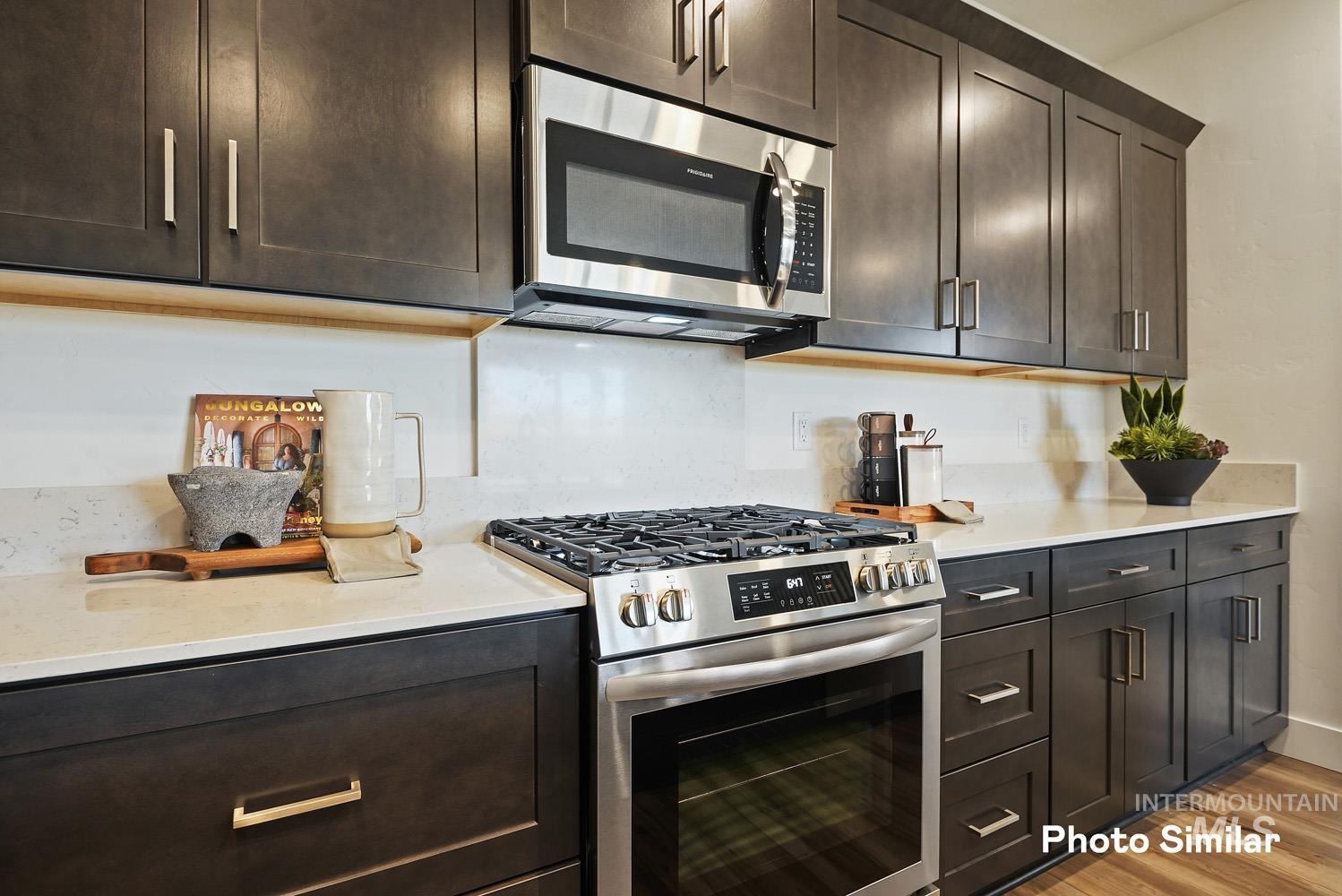 1844 N Big Star Ave Property Photo 12