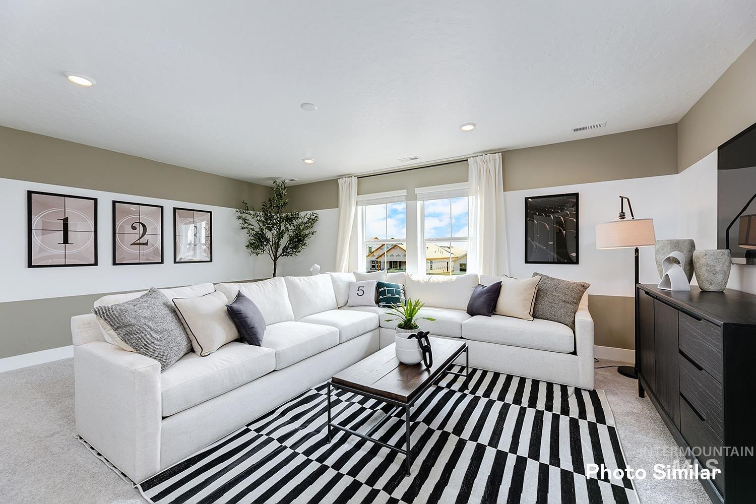 3994 N Creswell Ln Property Photo 10