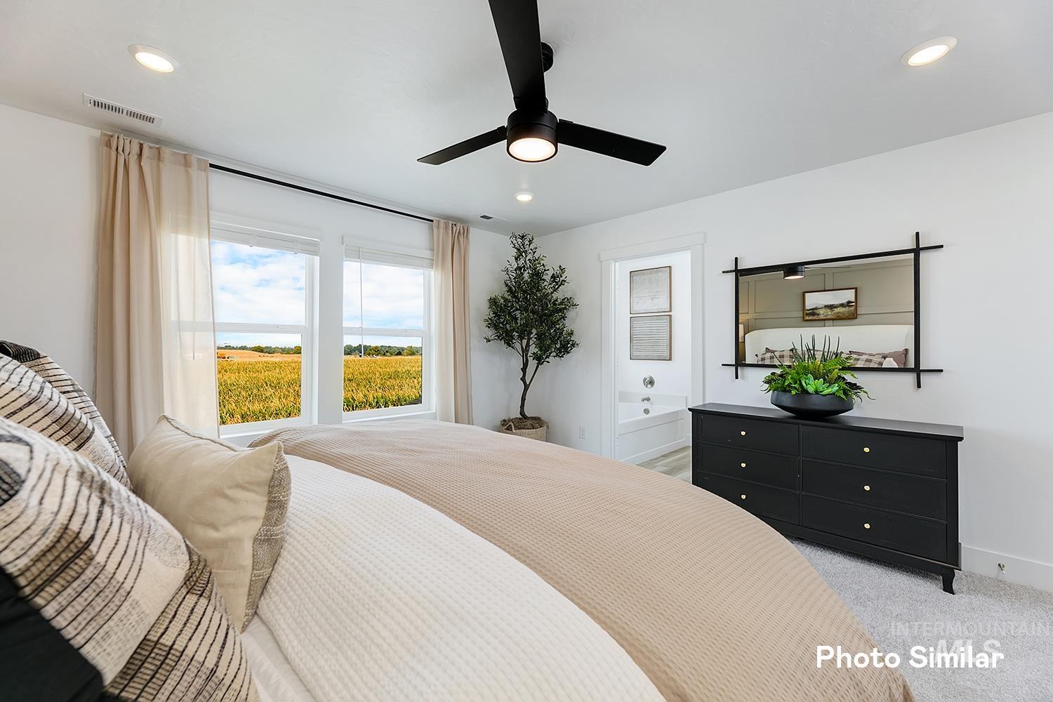 3994 N Creswell Ln Property Photo 27