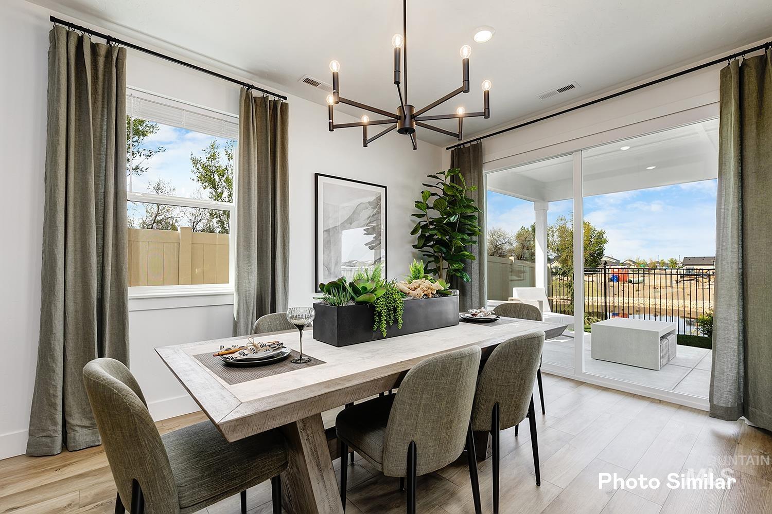 4574 W Wapoot St Property Photo 9