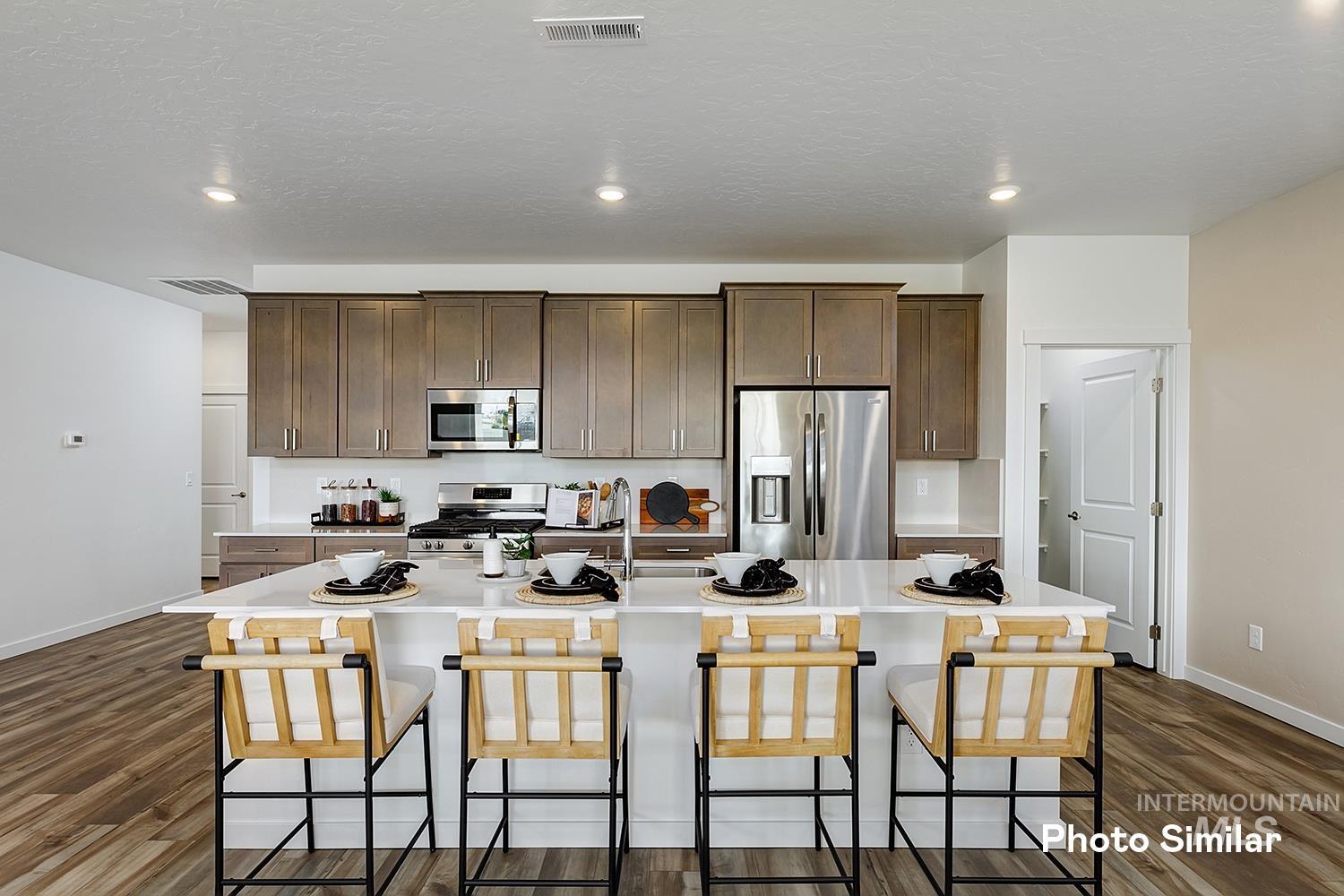 4411 Portofino Way Property Photo 7