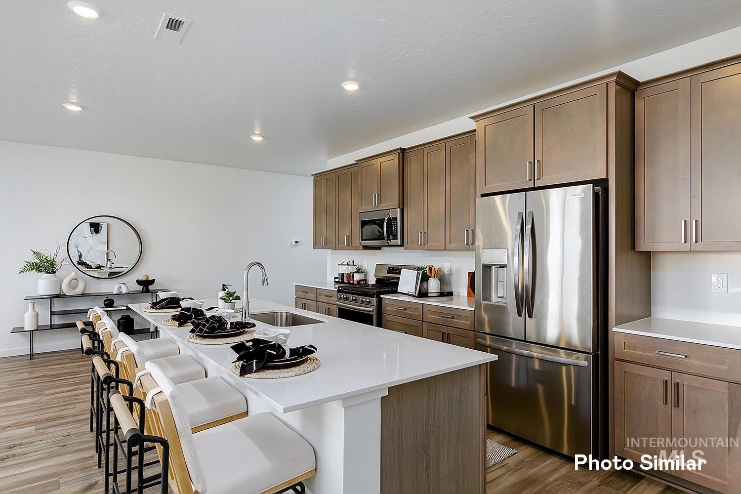 4411 Portofino Way Property Photo 9