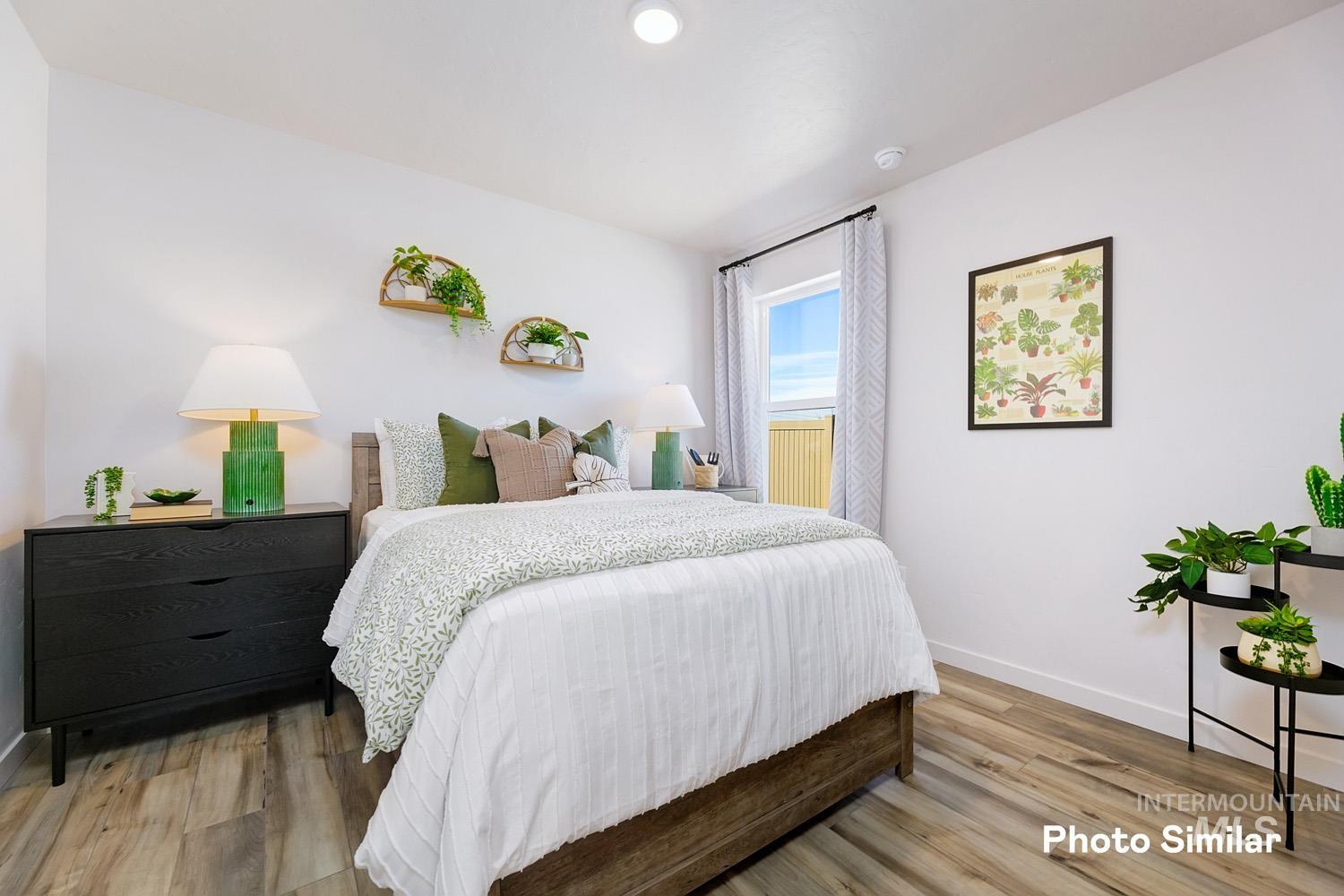 18410 N Sparkleberry Ave Property Photo 11