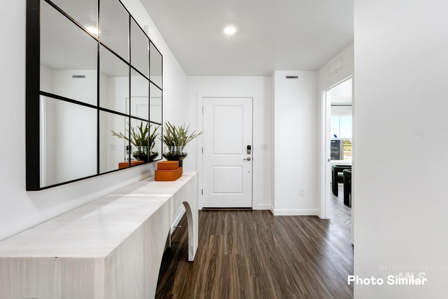 8576 E Love Ct Property Photo 3