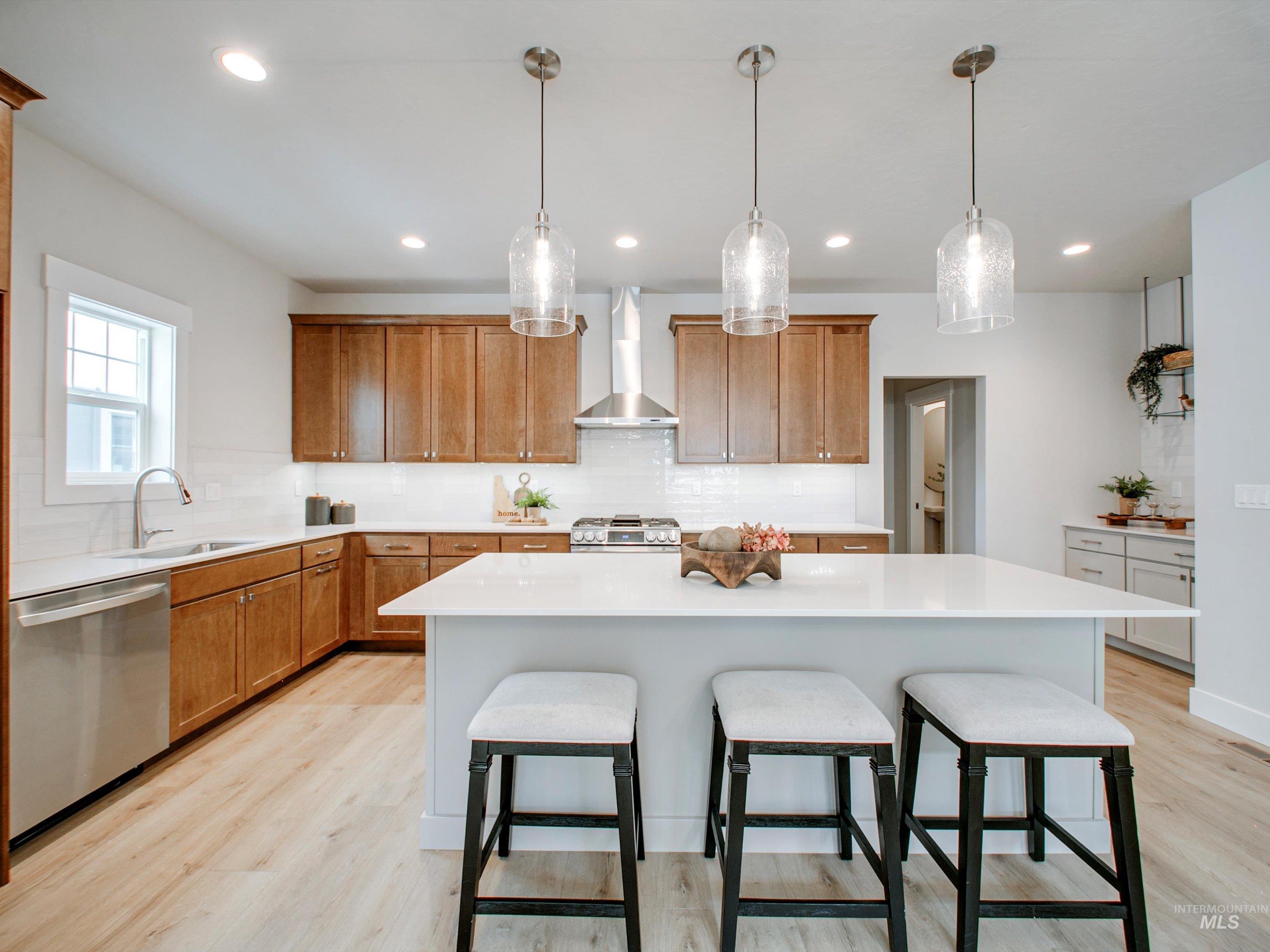 1664 E Cutgrass Ln Property Photo 5