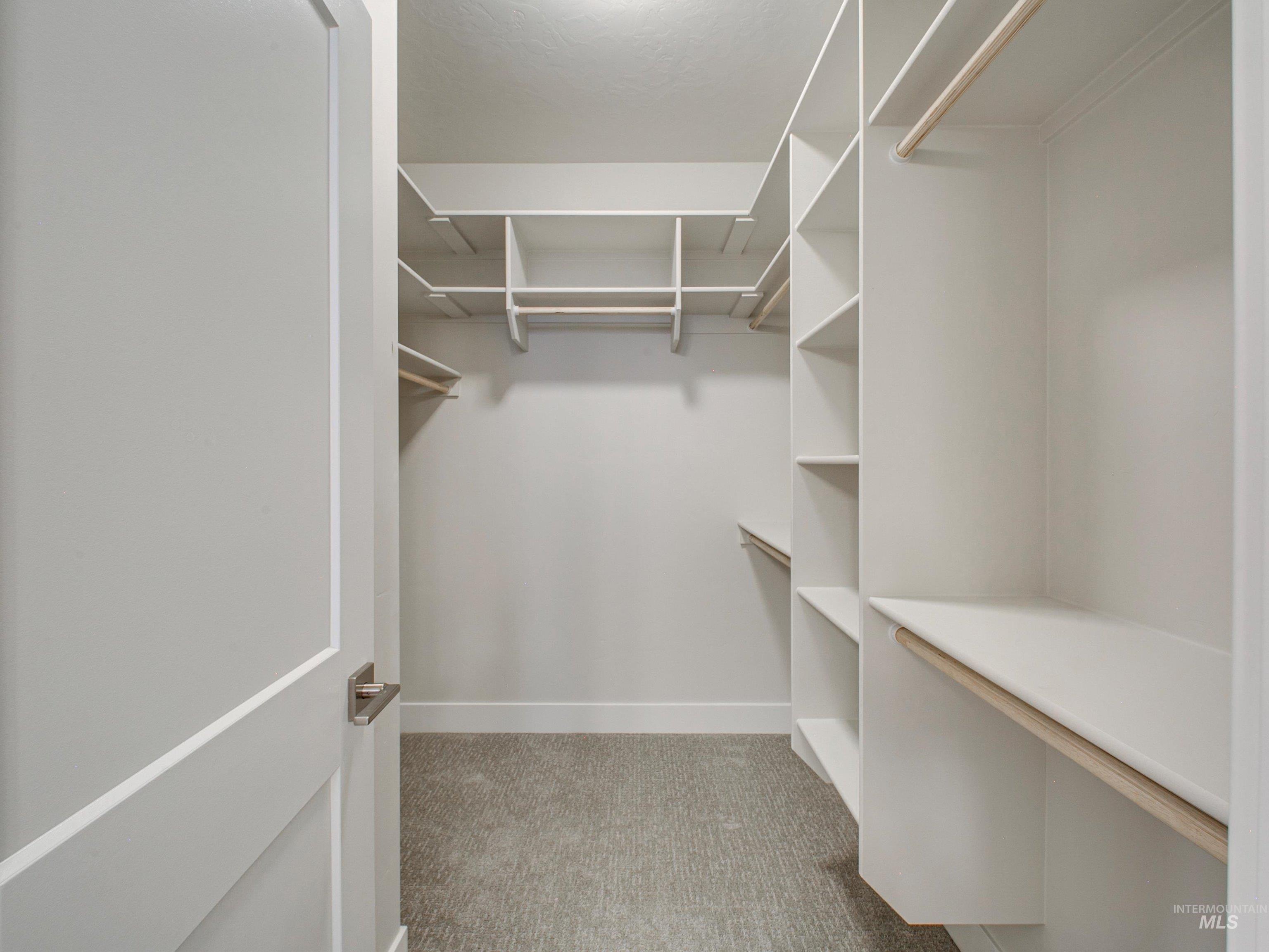 1664 E Cutgrass Ln Property Photo 12