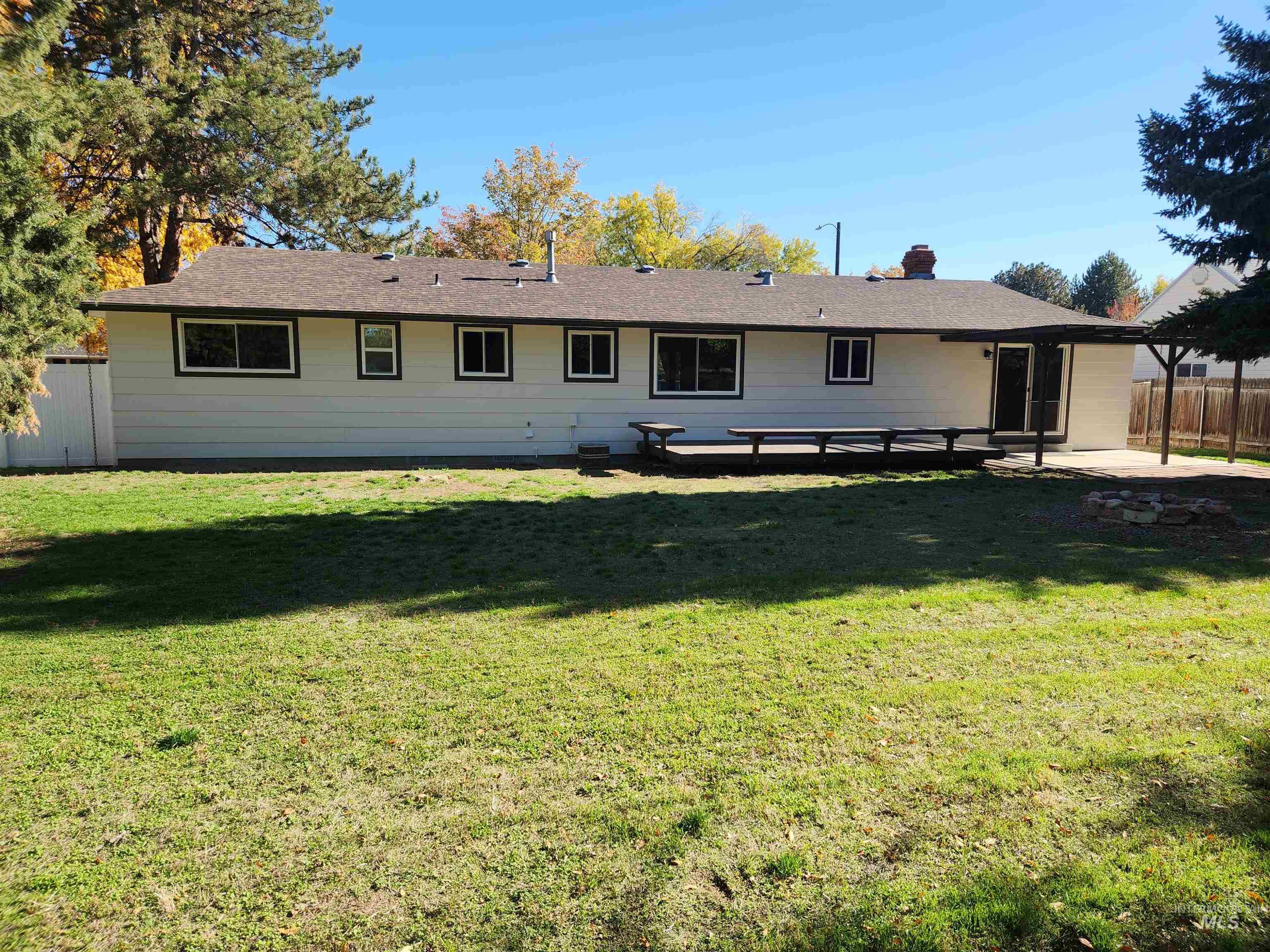 5311 N Marcliffe Property Photo 19