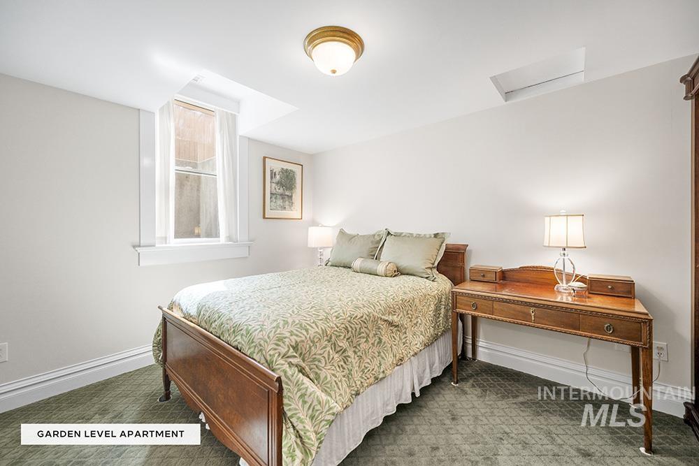 1519 W Jefferson St Property Photo 24