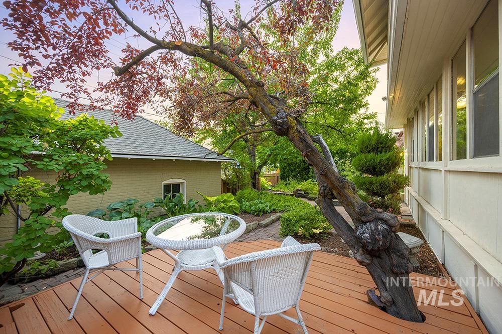 1519 W Jefferson St Property Photo 27