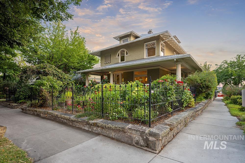 1519 W Jefferson St Property Photo 28