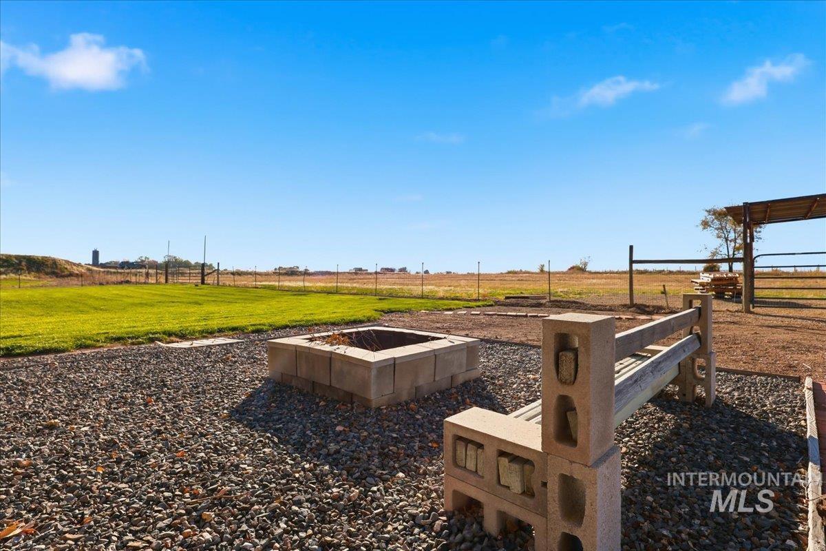 3293 W Twin View Ln Property Photo 40